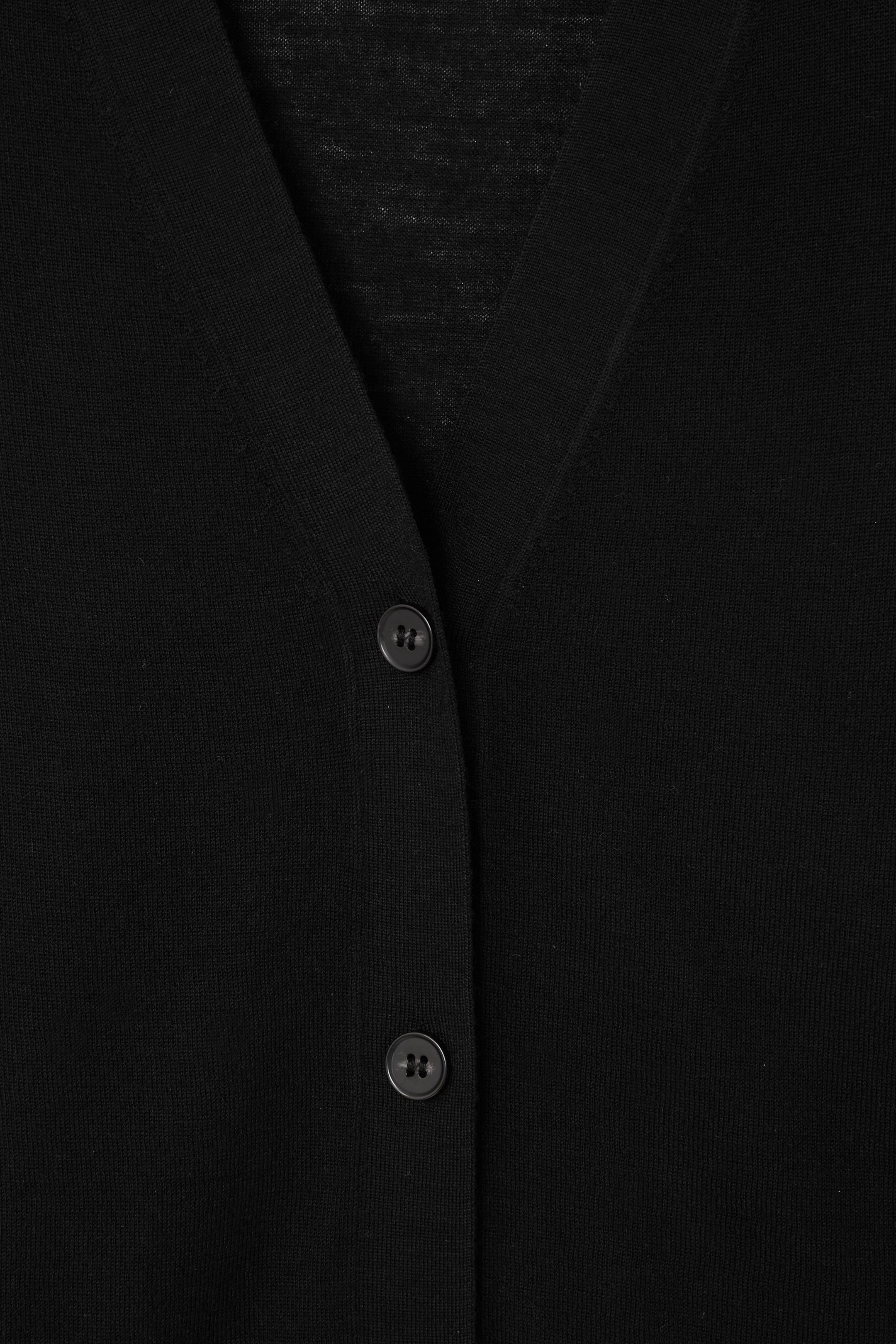 StillMedia/DescriptiveDetail