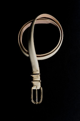 SAFFIANO LEATHER BELT — CREAM 3