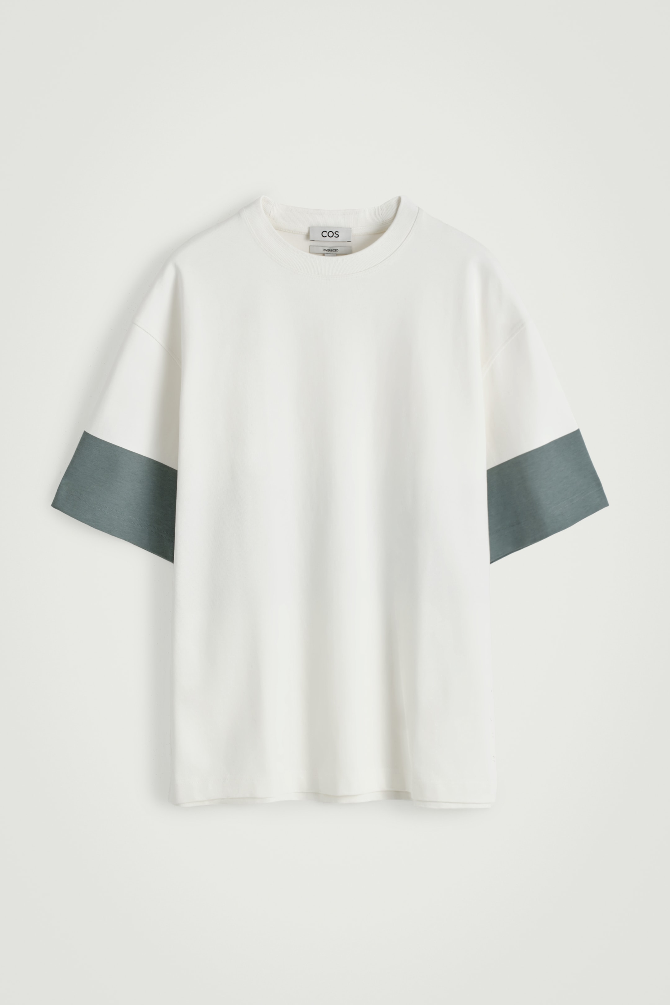 Grotere afbeelding bekijken: Oversized kleurblok katoenen T-shirt - wit / staalblauw - HEREN | H&M BE 6