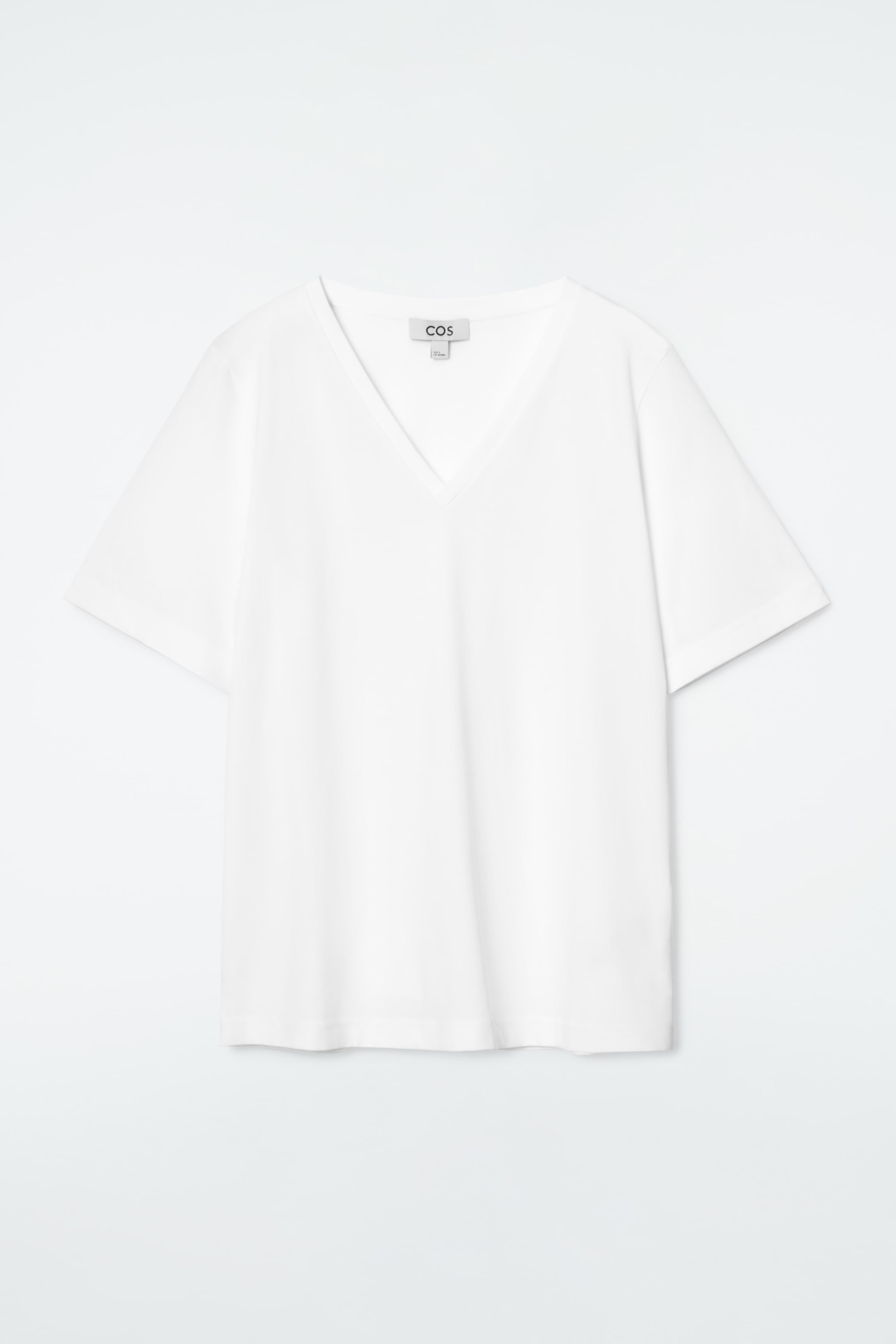 Ver imagen más grande: CAMISETA CUELLO DE PICO 24/7 REGULAR FIT - BLANCO - MUJER | H&M ES 6