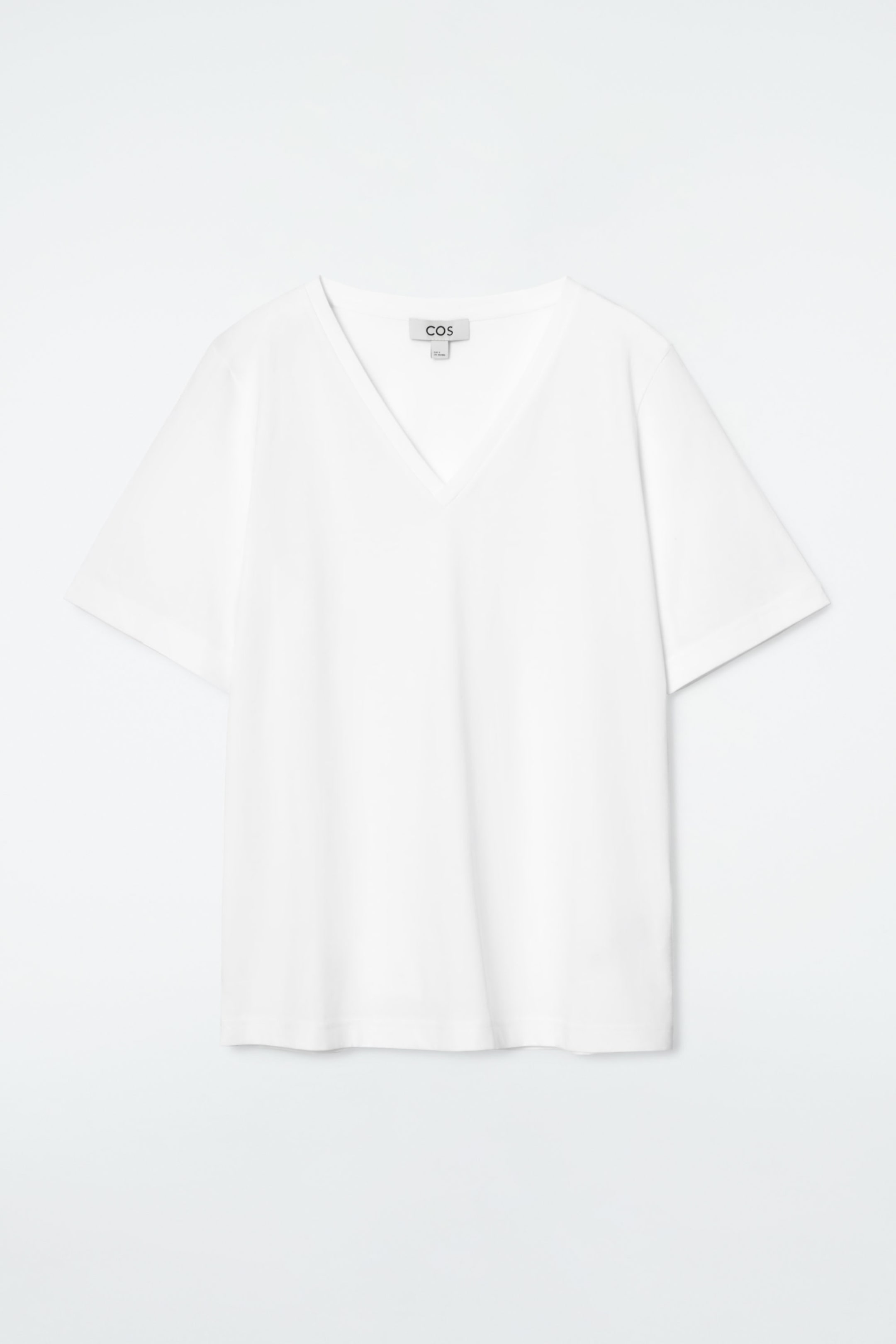 24/7 V-NECK T-SHIRT