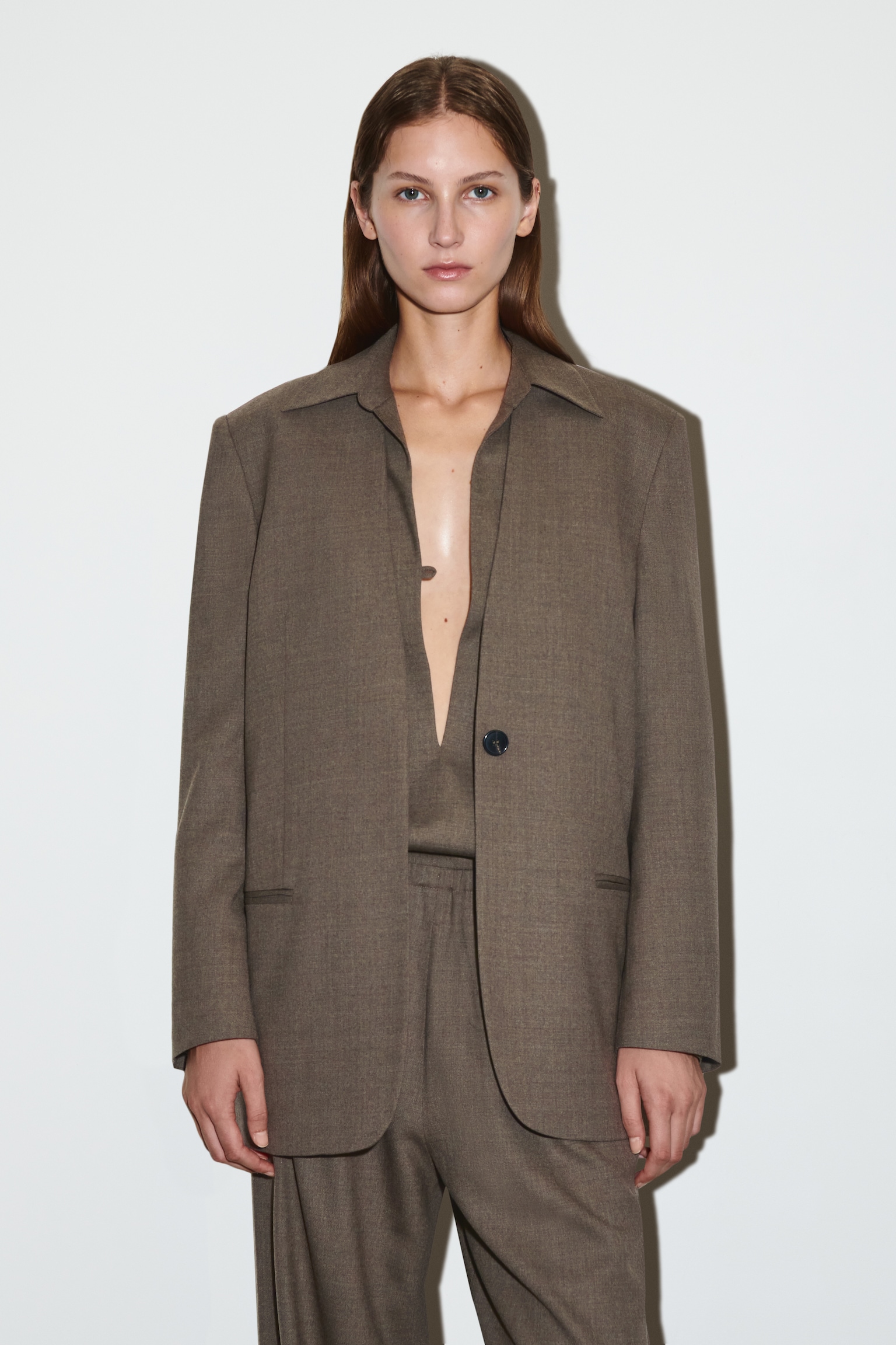 COLLARLESS WOOL-BLEND BLAZER - GREY