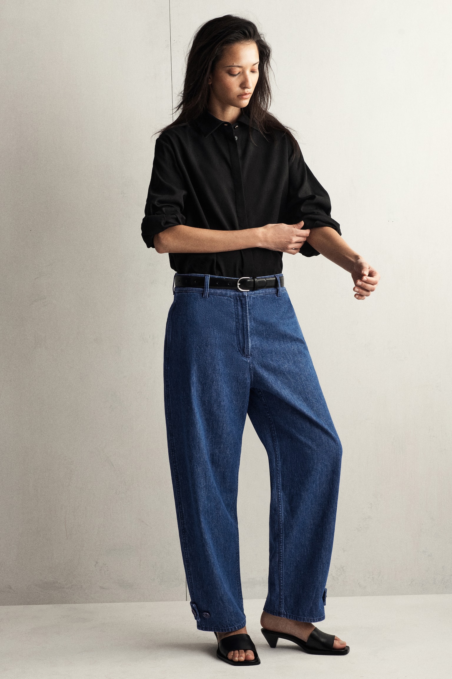 DENIMOVÉ KALHOTY TULIPÁN - MODRÁ - 10