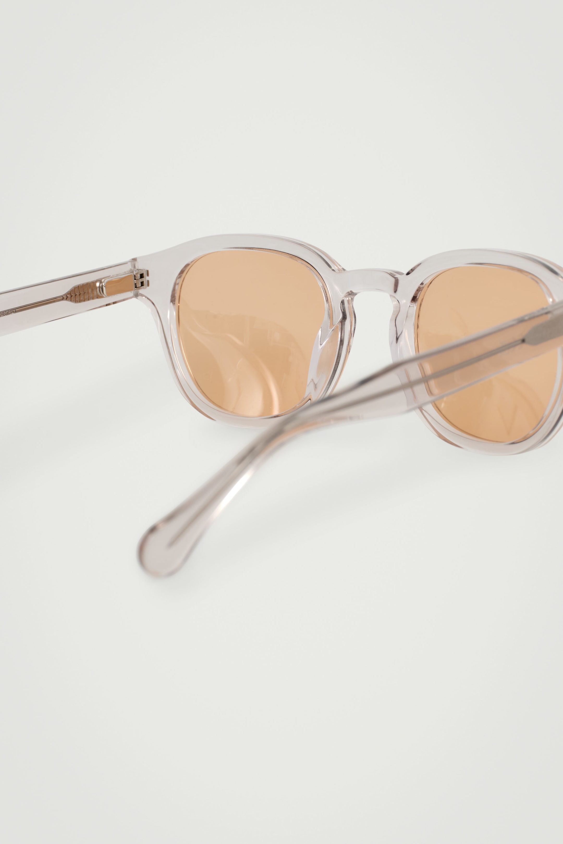 StillMedia/DescriptiveDetail