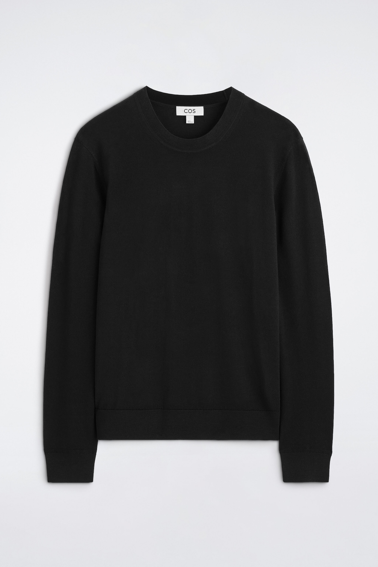SLIM MERINO WOOL CREW-NECK JUMPER — BLACK