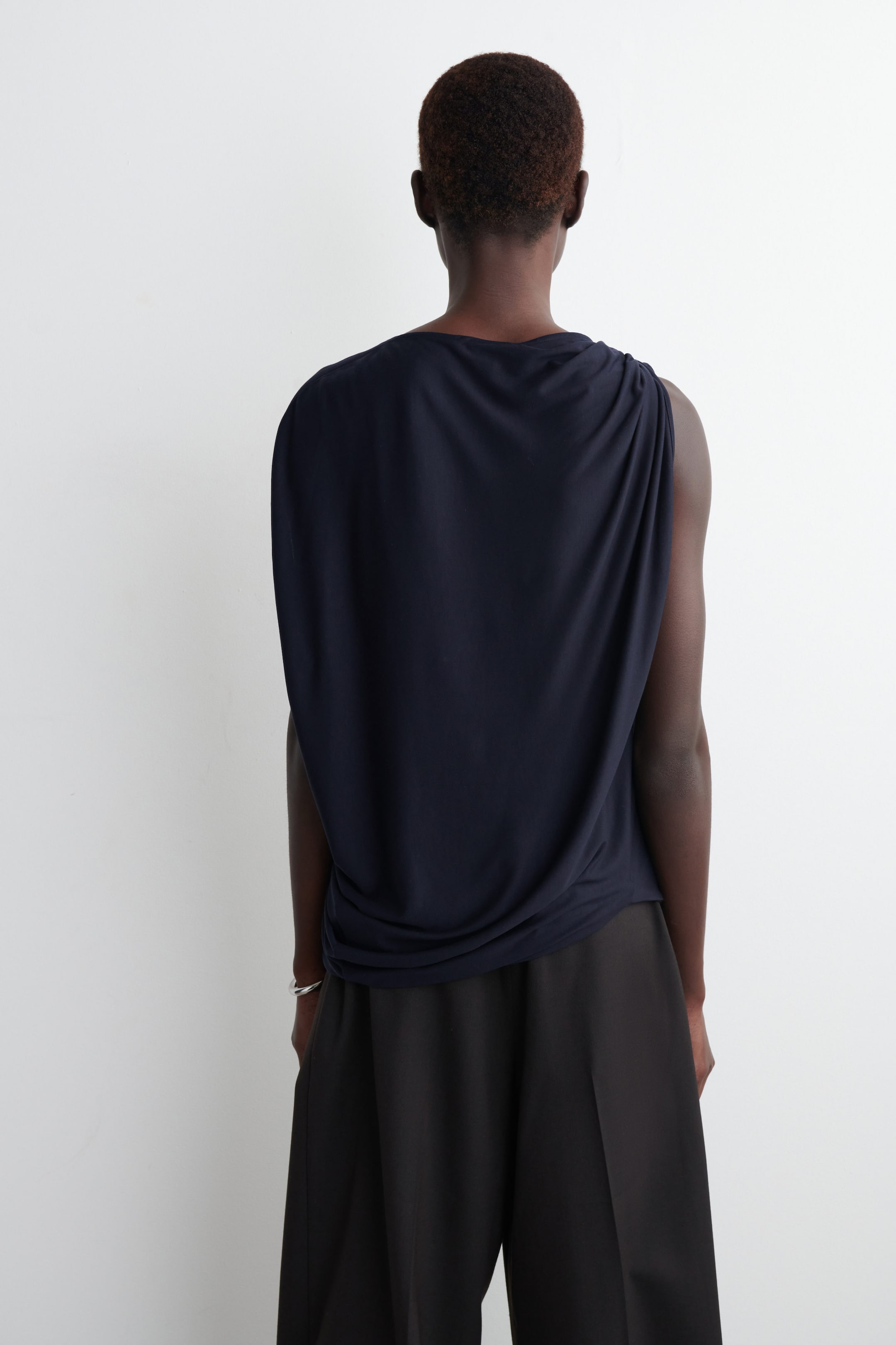 DRAPED KNITTED TOP