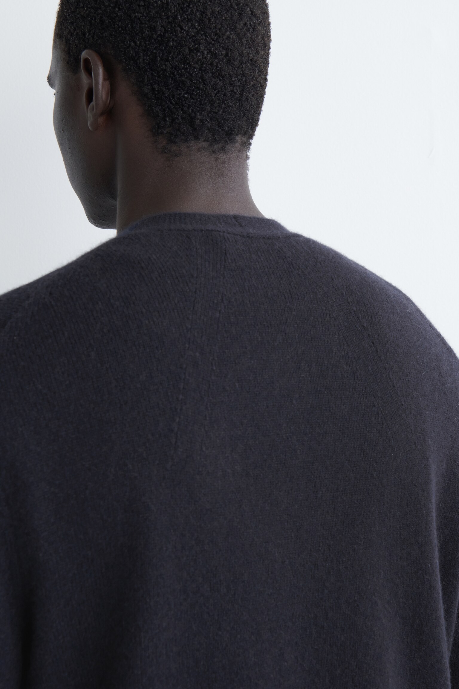 CÁRDIGAN DE CASHMERE CON CUELLO DE PICO - AZUL MARINO/CLARO SIN TEÑIR - 7