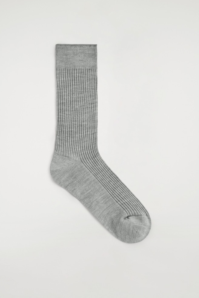 RIBBED SILK SOCKS — GREY MÉLANGE