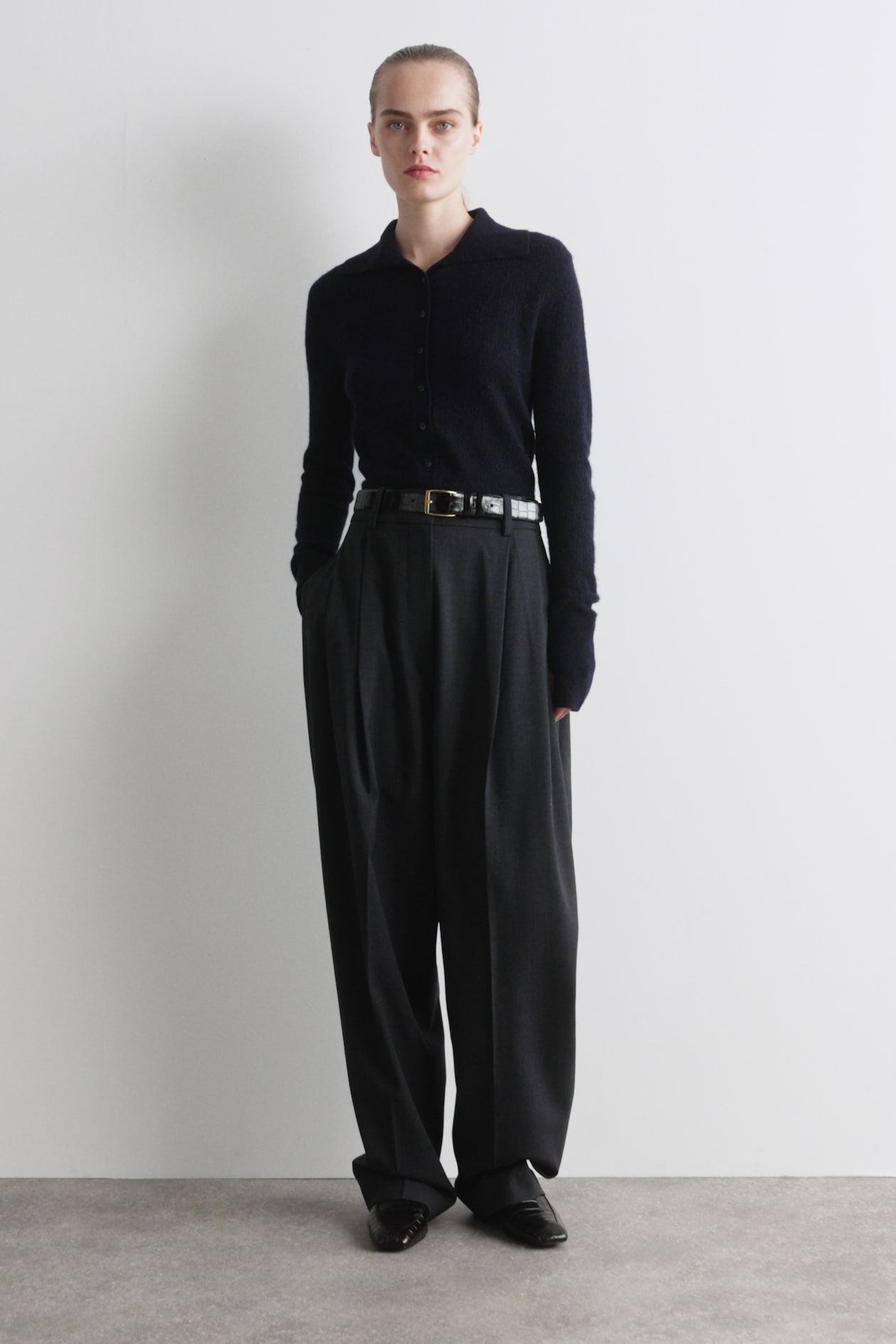 CÁRDIGAN DE CUELLO ALTO DE ALPACA Y LANA MERINO