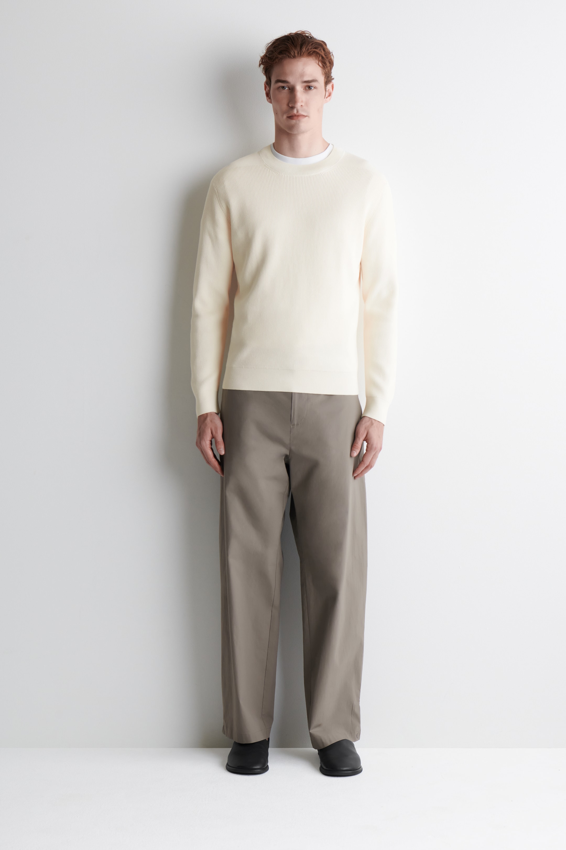 Grösseres Bild ansehen: PULLOVER AUS BAUMWOLLE MIT RUNDHALSAUSSCHNITT - CREMEWEISS - HERREN | H&M CH 2