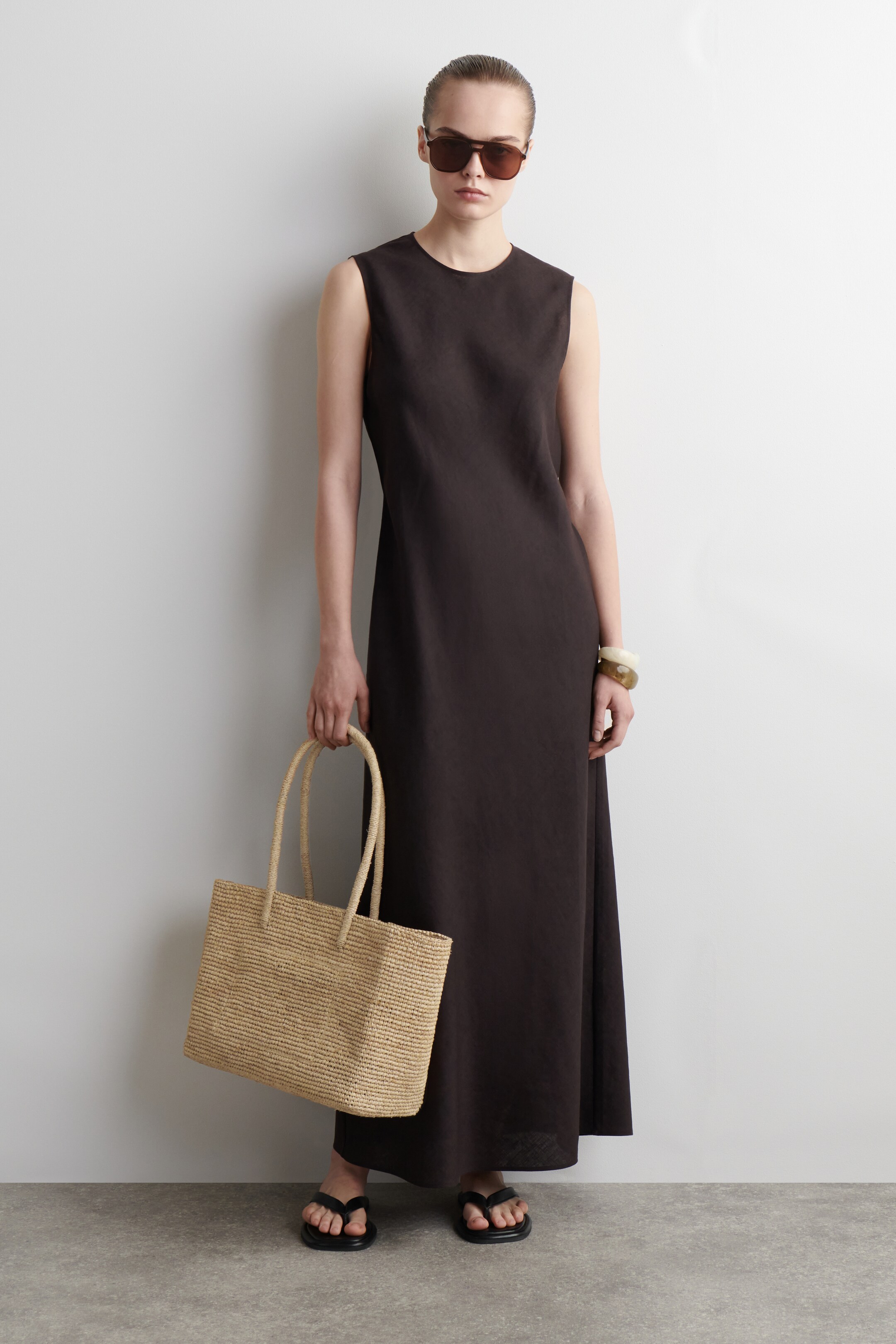 Grotere afbeelding bekijken: Handgeweven tote bag - raffia - buinbeige - DAMES | H&M BE 2