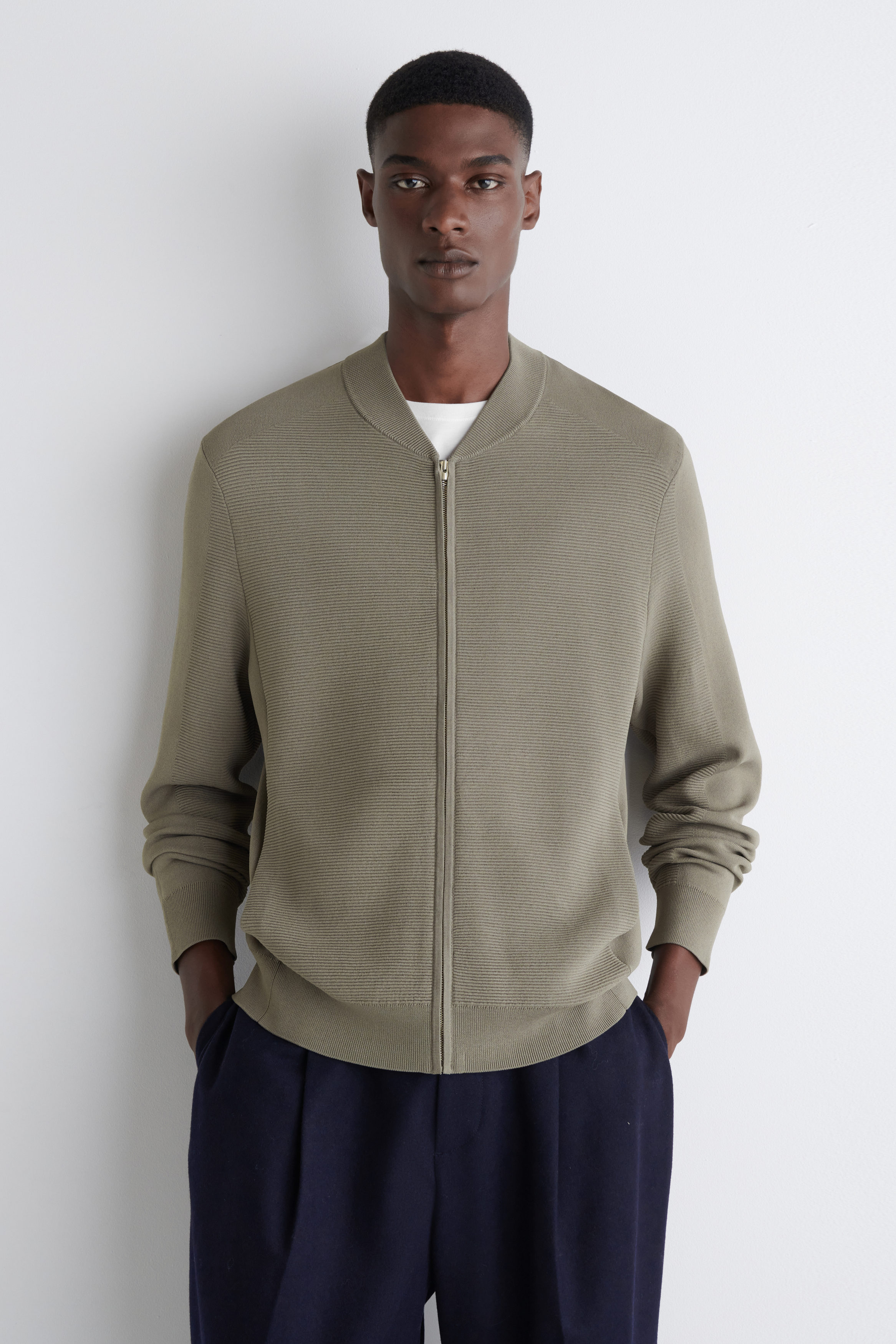 TEXTURED KNITTED BOMBER JACKET - MUSHROOM | COS