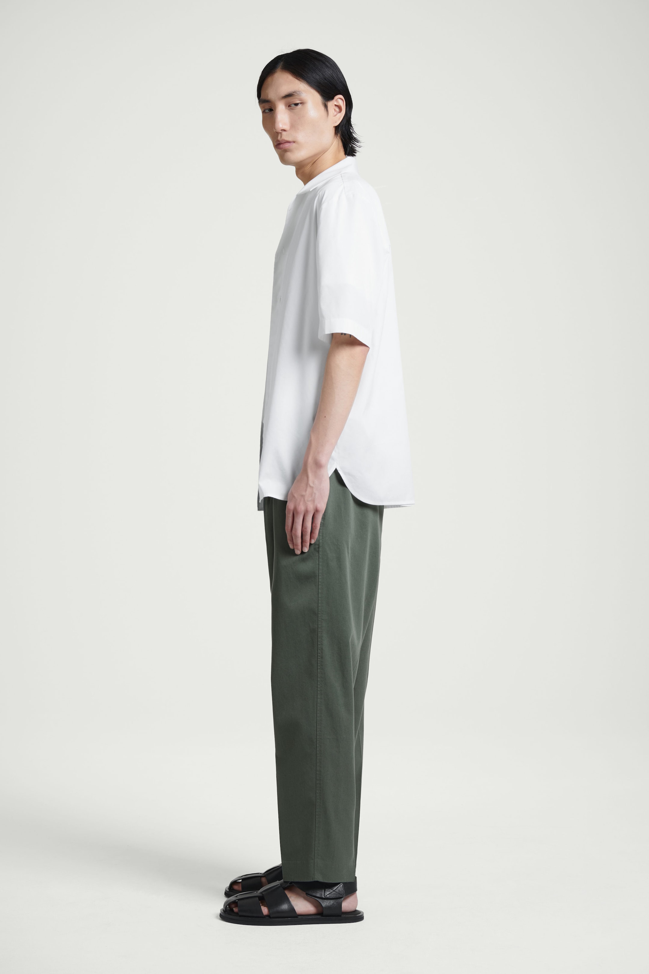 TAPERED ELASTICATED PANTS