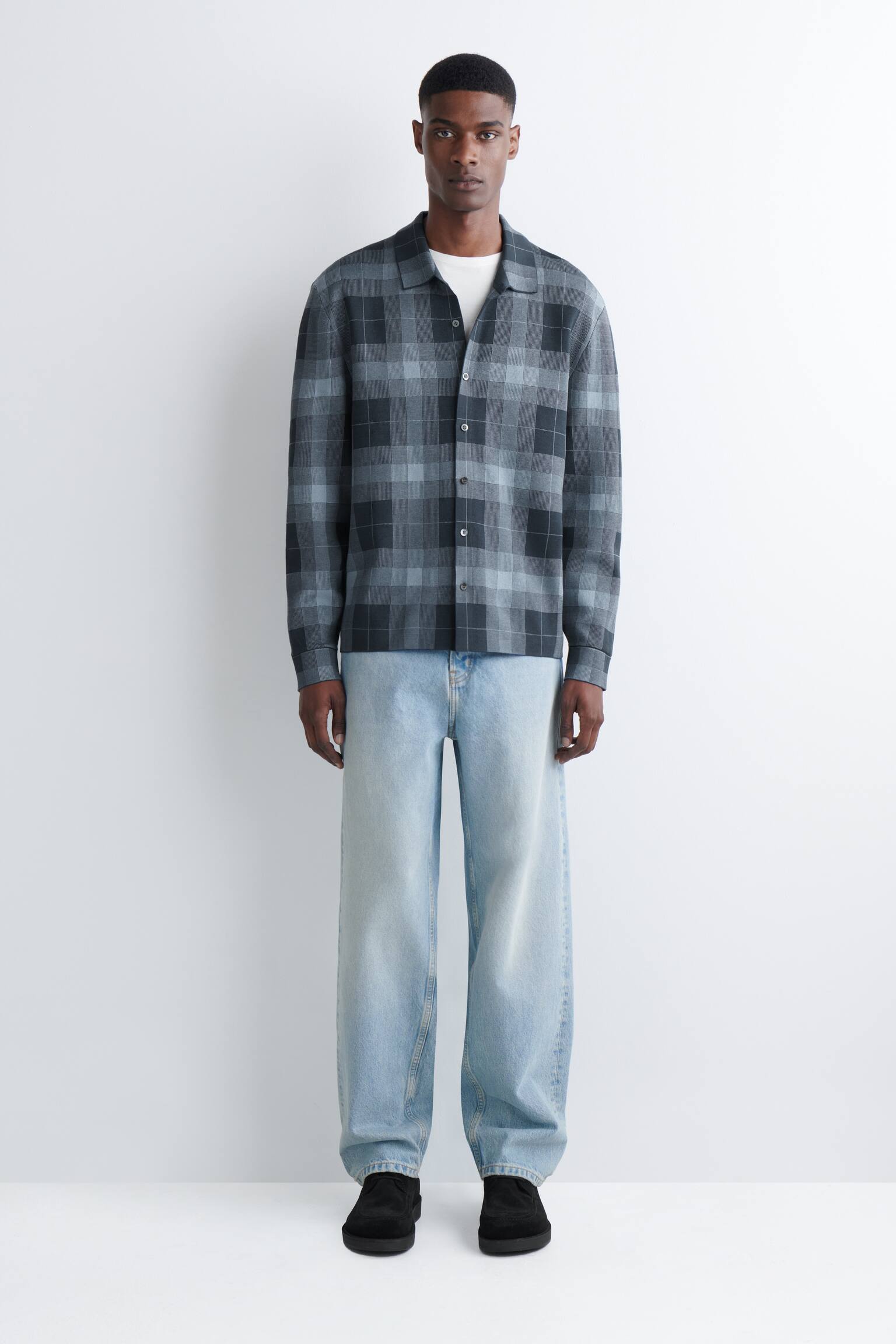 ΧΑΛΑΡΟ ΠΛΕΚΤΟ ΒΑΜΒΑΚΕΡΟ ΠΟΥΚΑΜΙΣΟ - ΜΠΛΕ / ΚΑΡΩ/ΧΑΚΙ / ΚΑΡΟ - 3