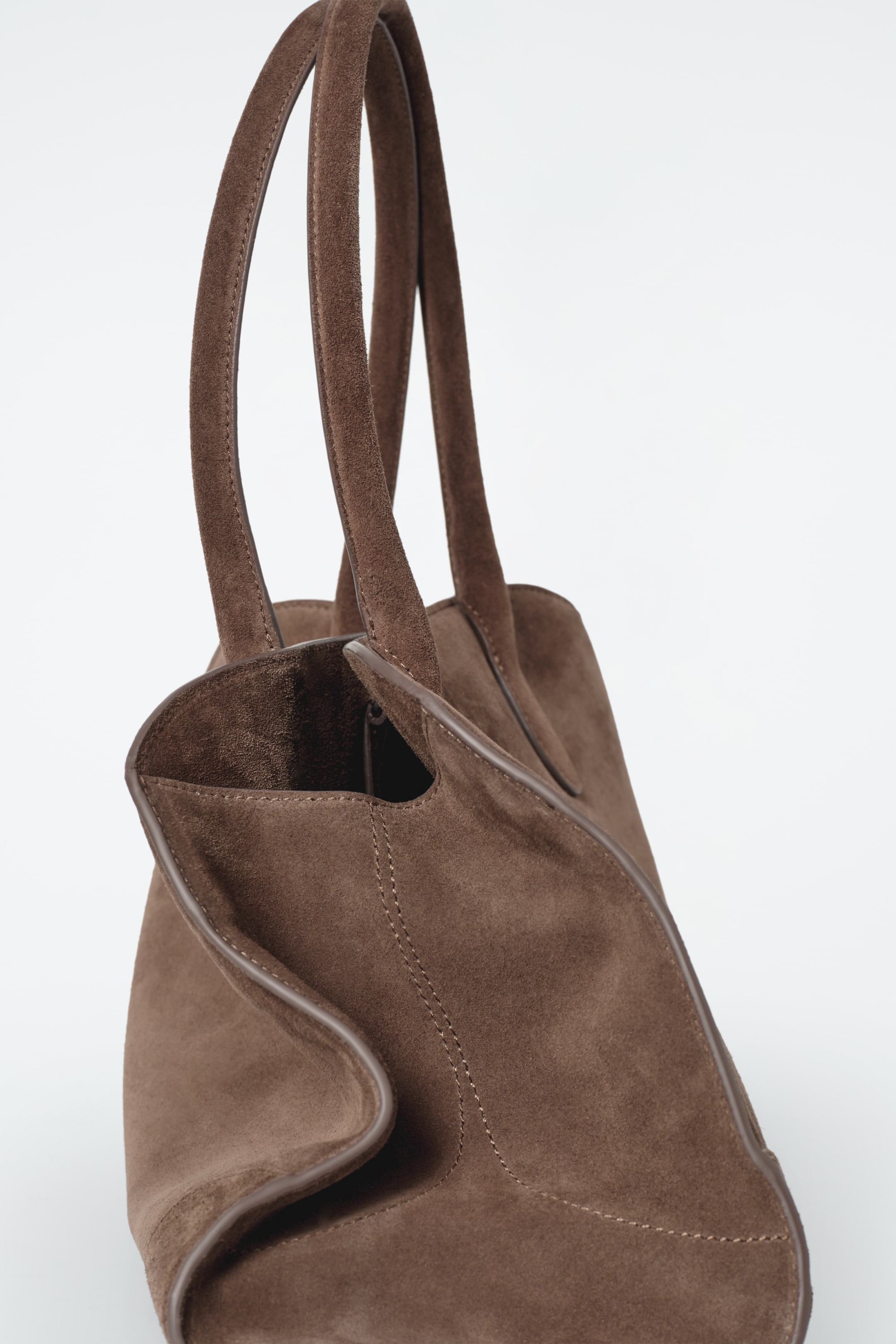 Ingrandisci l'immagine: SMALL STUDIO BOWLING BAG - LEATHER - BROWN - DONNA | H&M CH 6