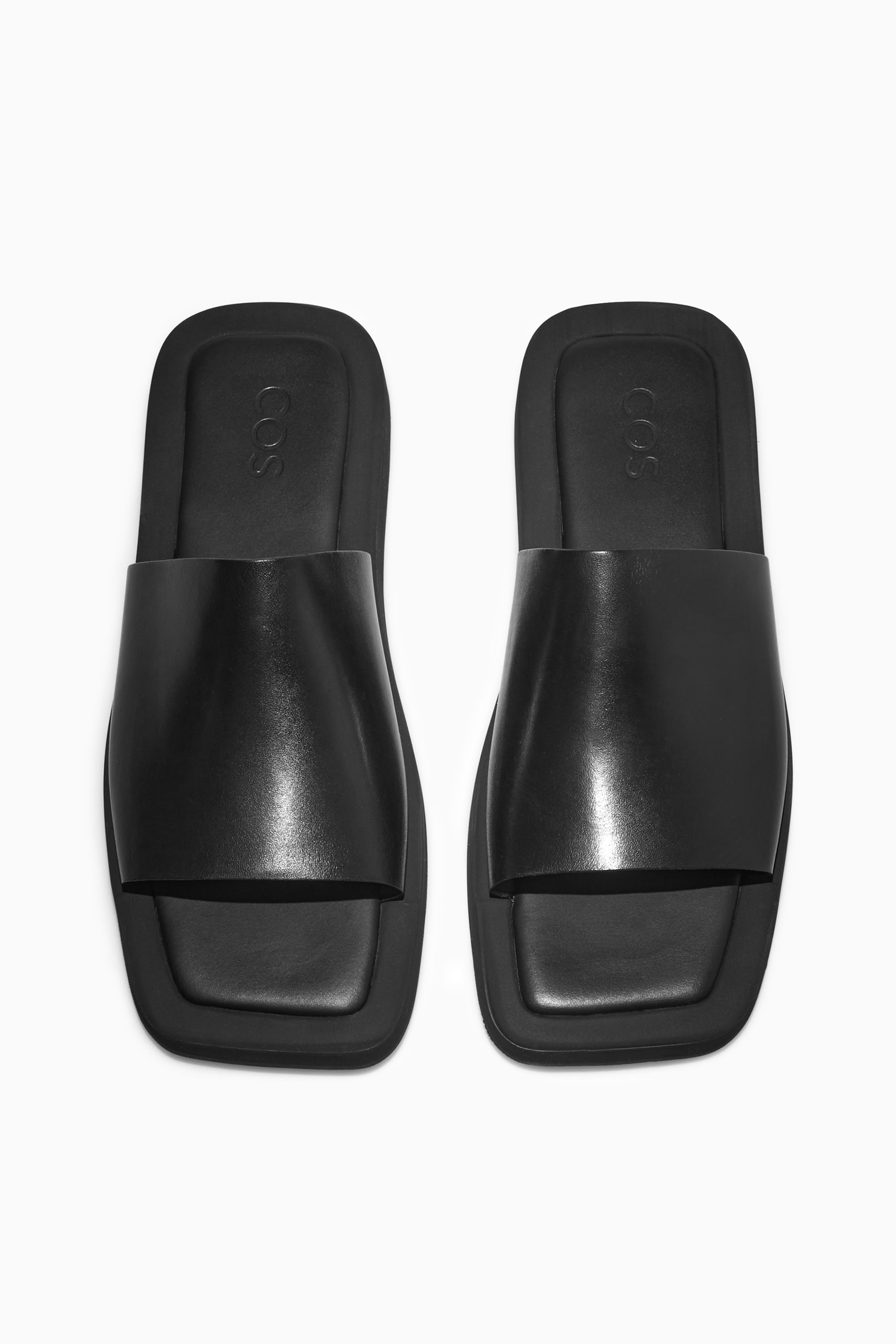 SQUARE-TOE LEATHER SLIDES - BLACK | COS