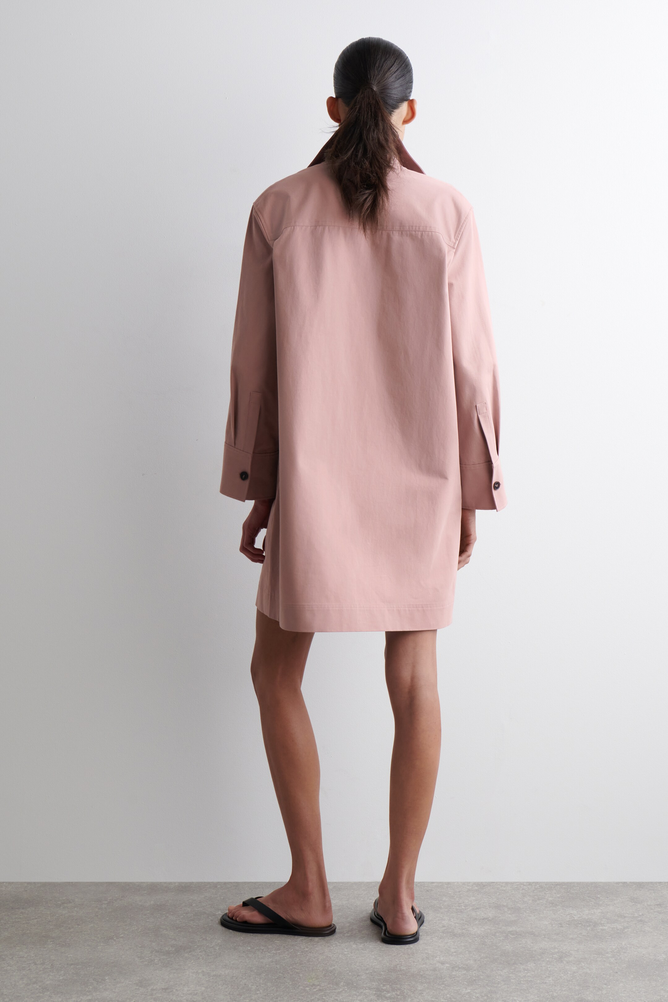 Vezi imaginea mai mare: Rochie cămașă mini utilitară - ROZ - FEMEI | H&M RO 3