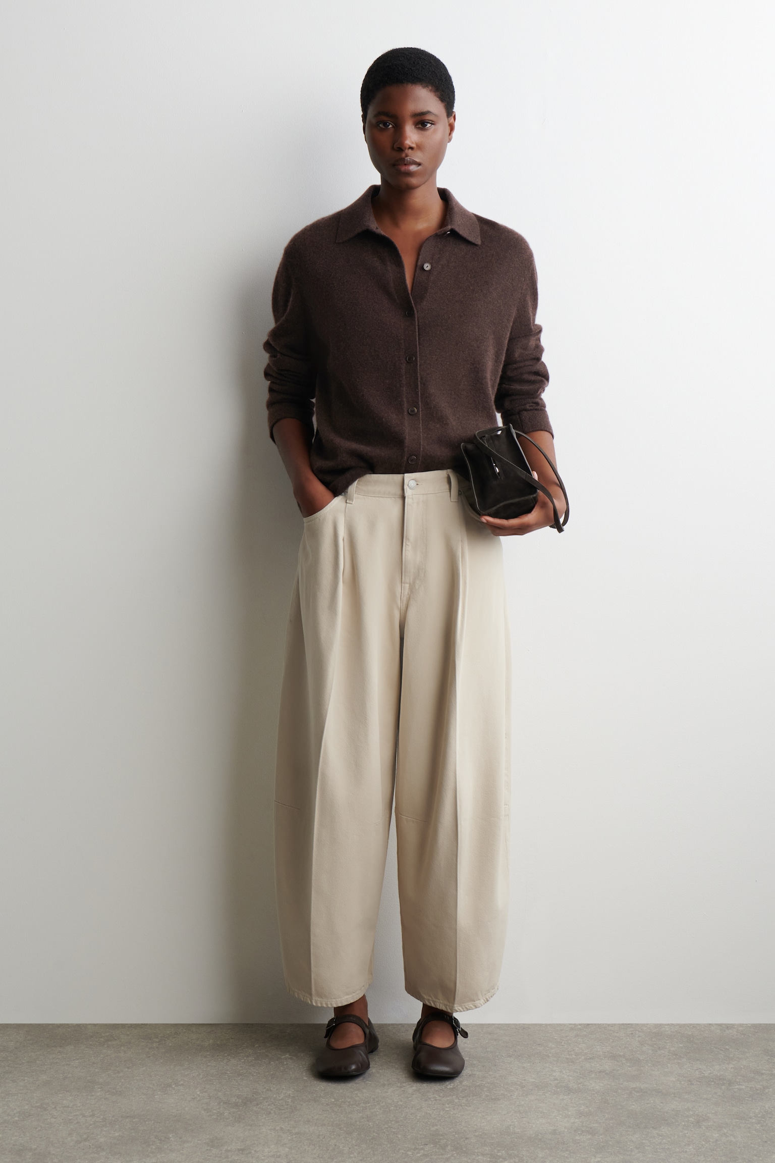 TWINE BARREL-LEG JEANS - LIGHT-BEIGE/DARK BLUE