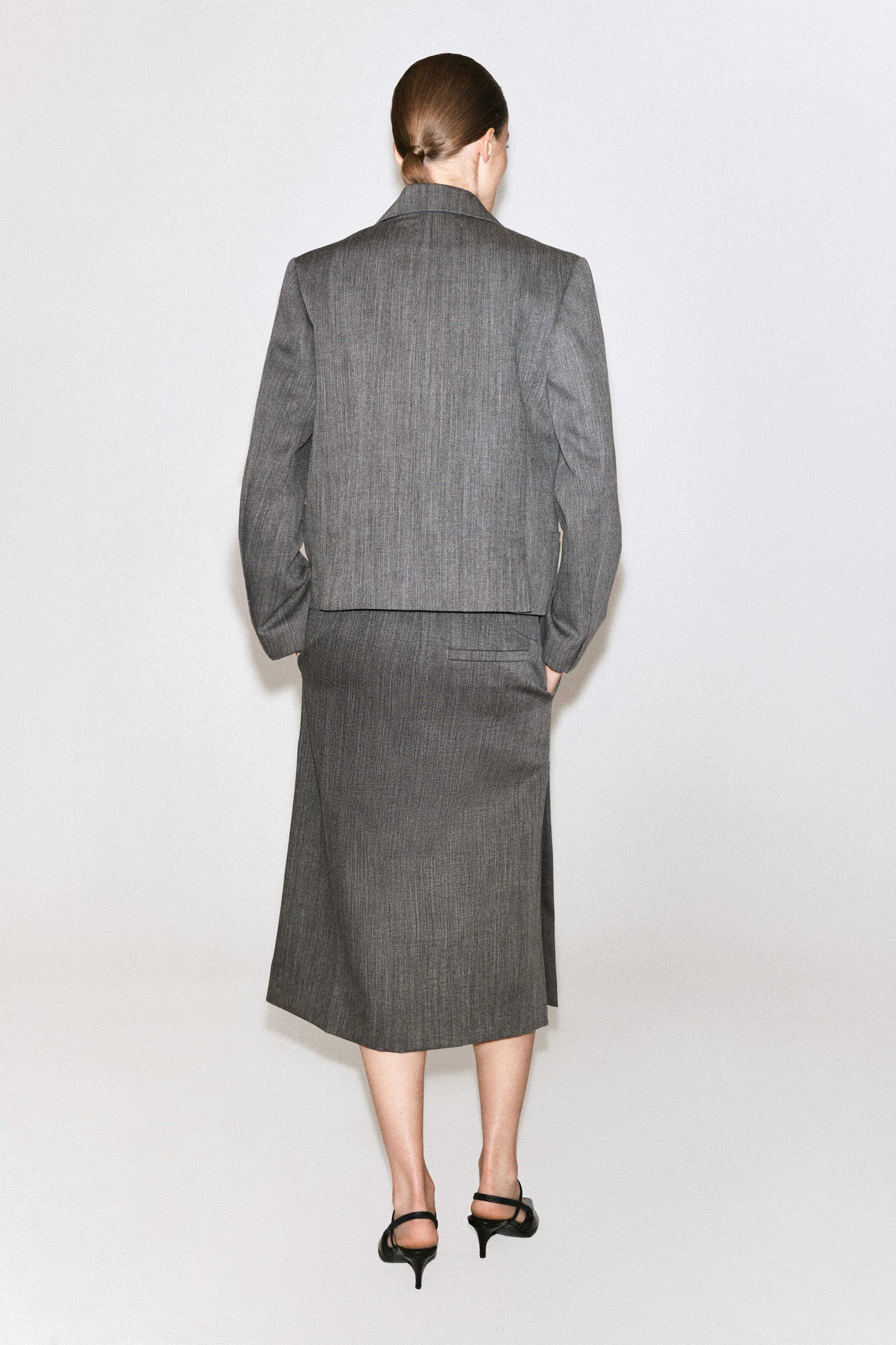 EXAGGERATED WOOL BLAZER - thumbnail 4
