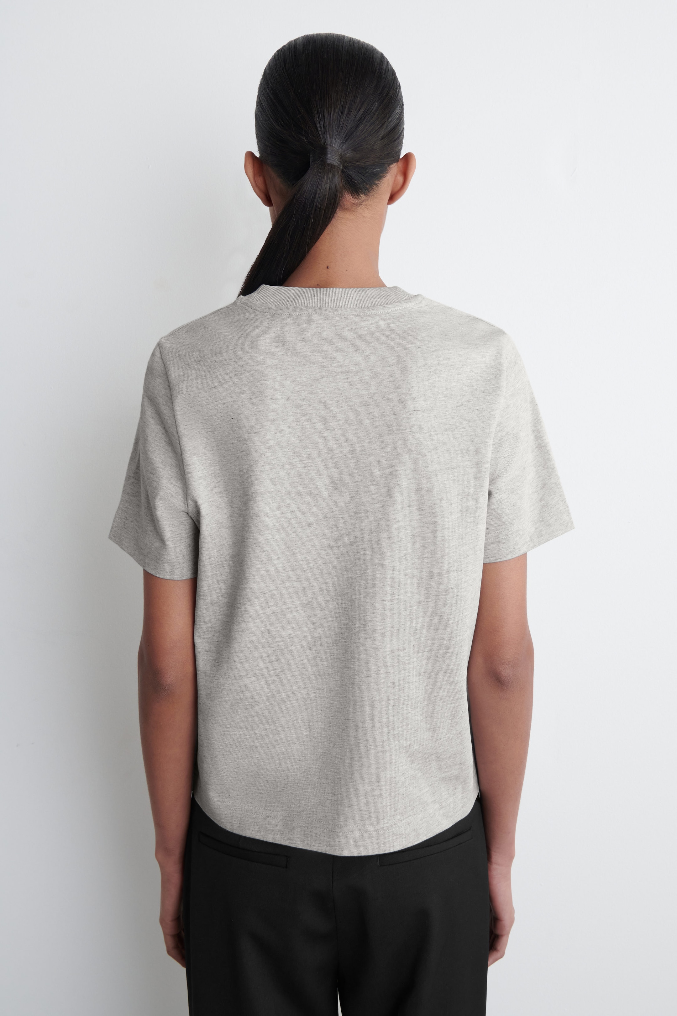 CLEAN CUT T-SHIRT