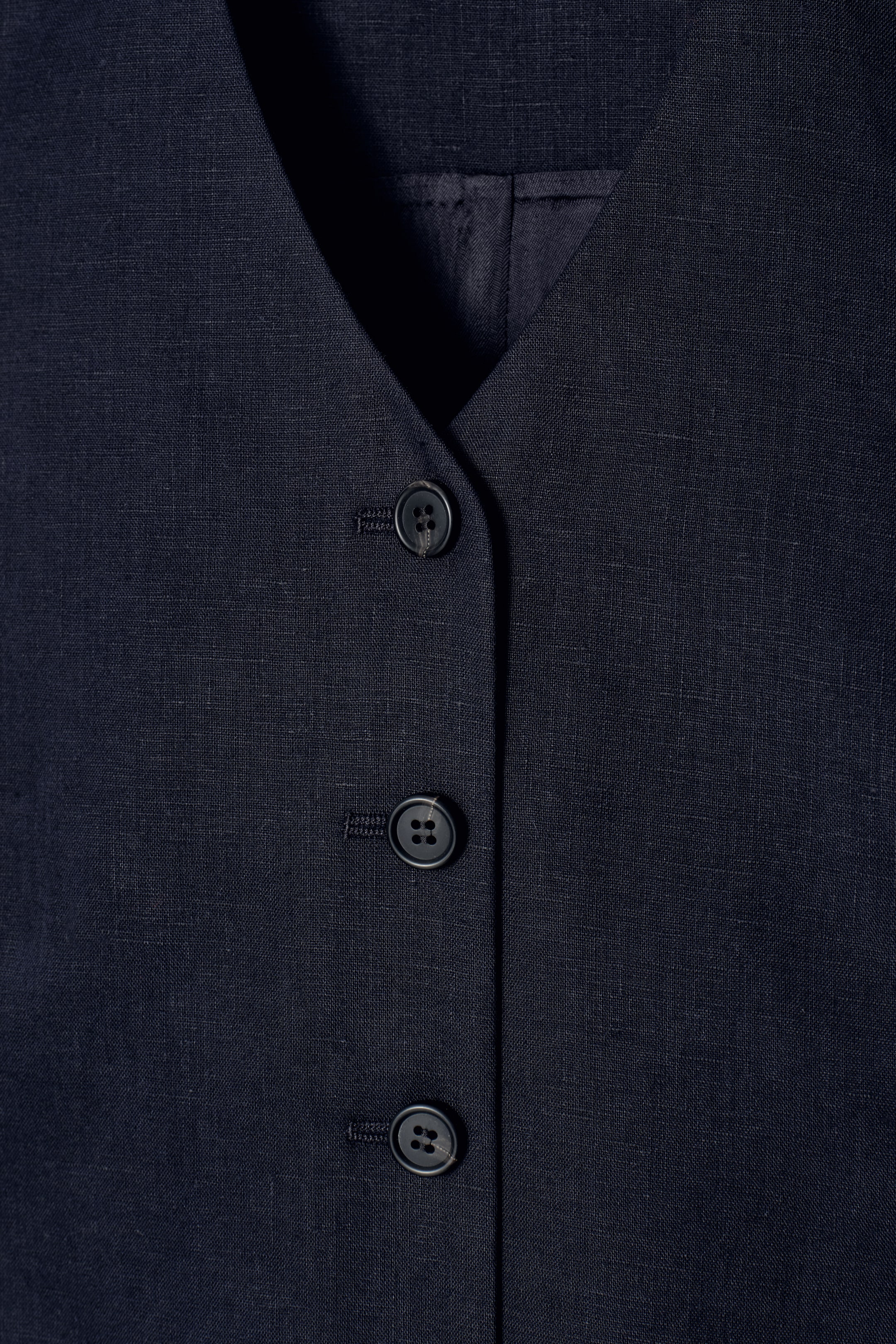 Ingrandisci l'immagine: CROPPED LINEN WAISTCOAT - NAVY - DONNA | H&M CH 8