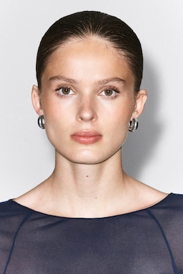 MINI CHUNKY HOOP EARRINGS — SILVER 1