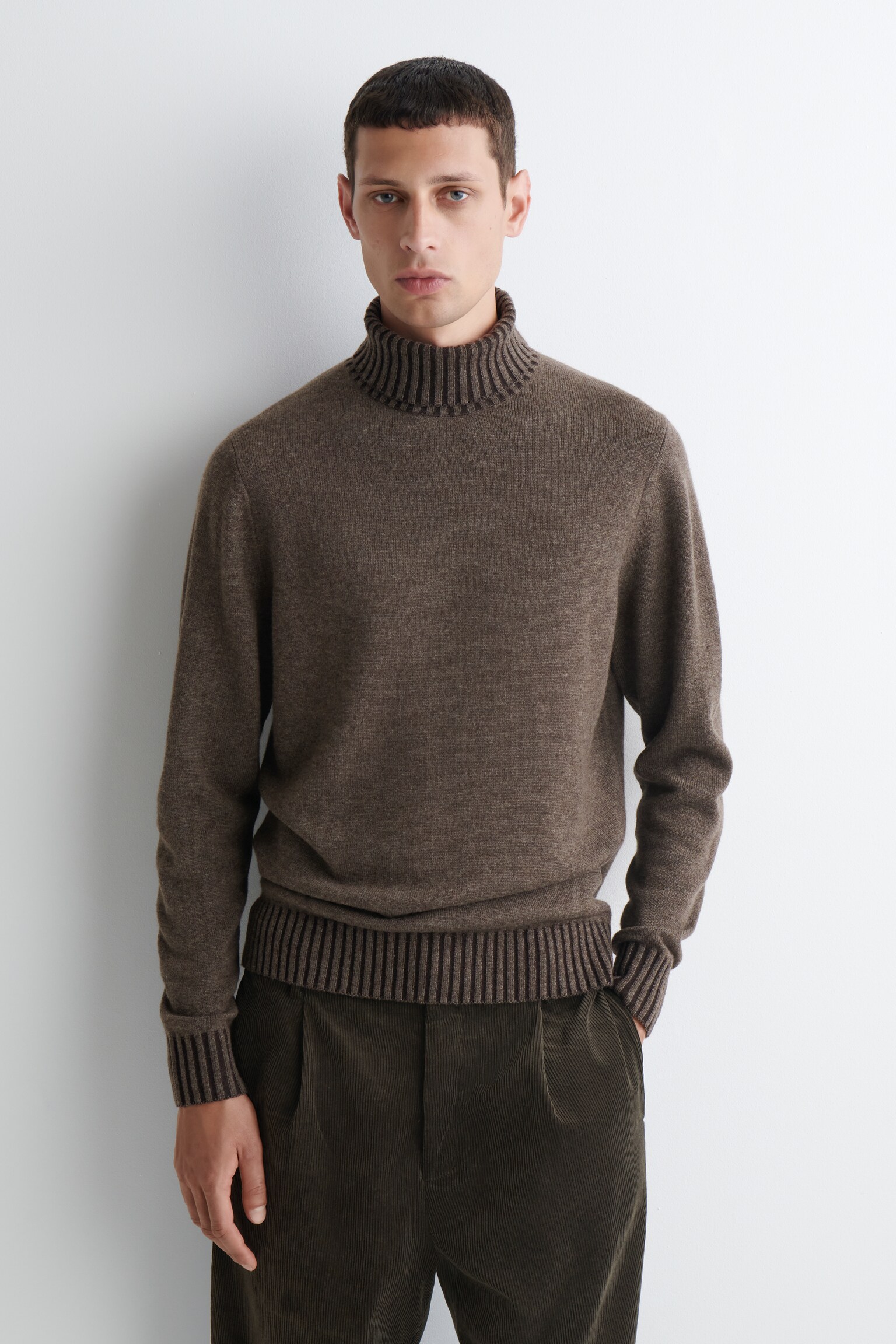 MERINO-CASHMERE ROLL-NECK JUMPER - BROWN MÉLANGE - 4