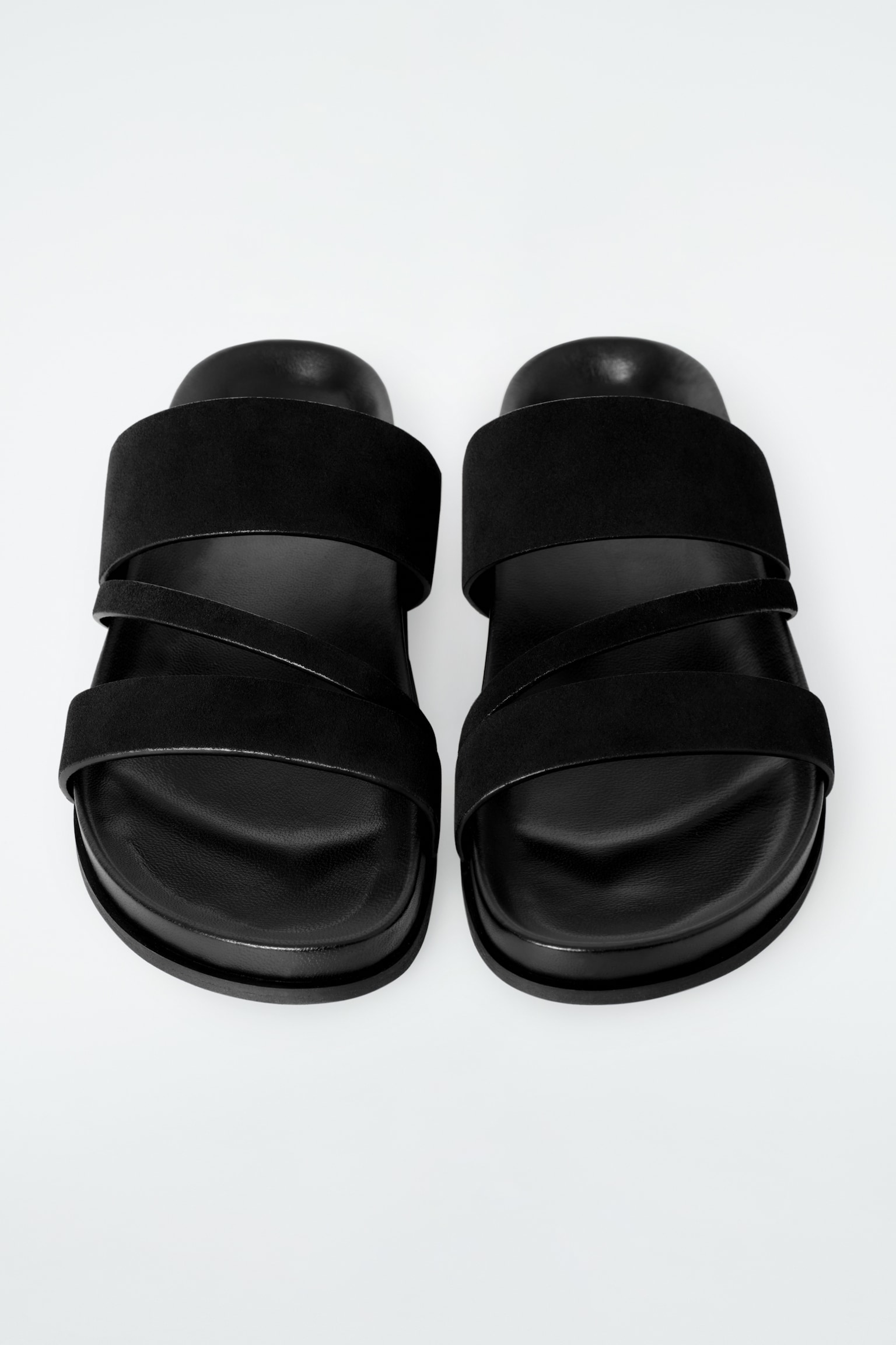 SANDALIAS DE TIRAS DE ANTE - NEGRO/BEIGE - 6