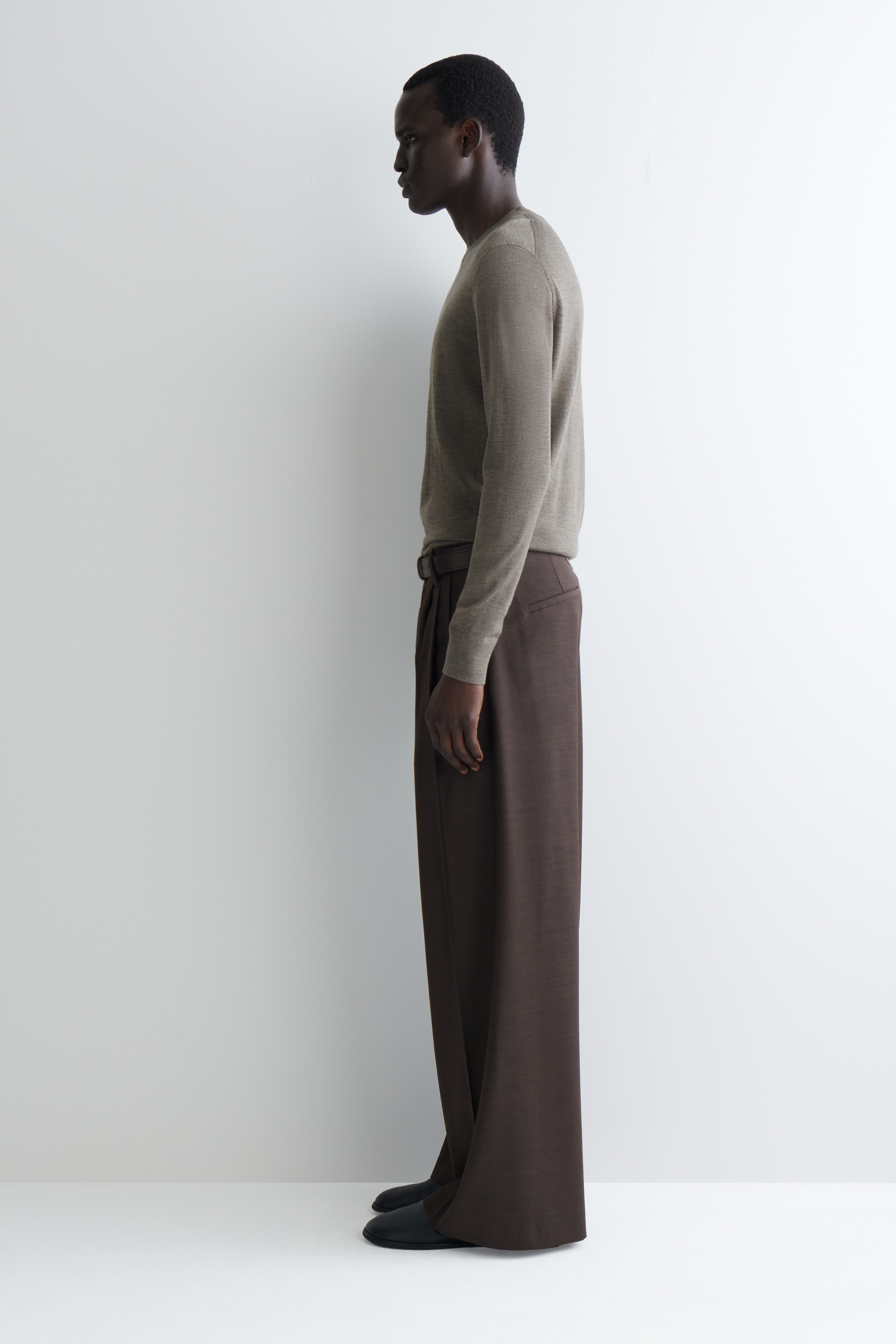 Grotere afbeelding bekijken: SLIM MERINO WOLLEN RONDE HALS TRUI - BEIGE MÉLANGE - HEREN | H&M BE 3