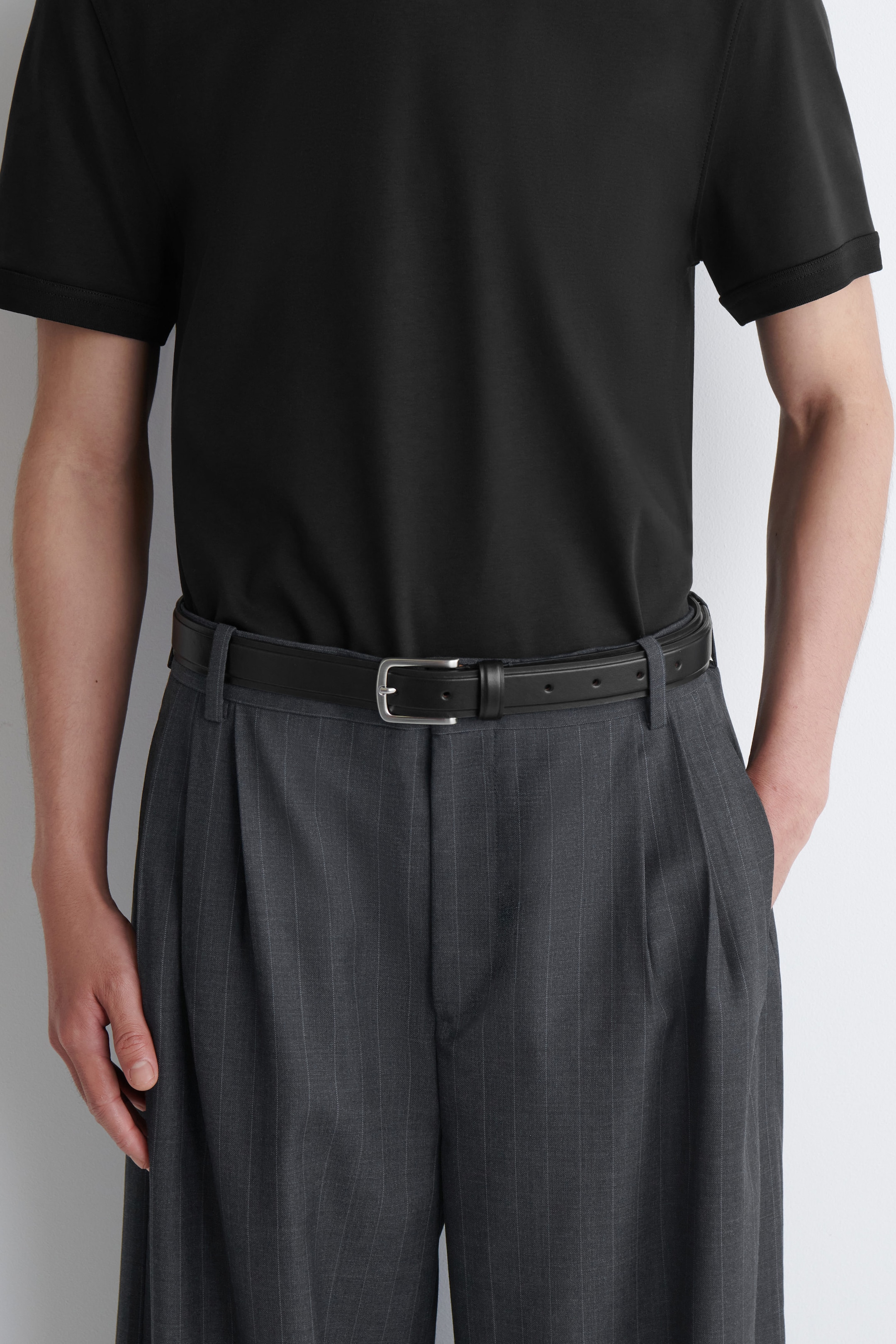 EMBOSSED LEATHER BELT