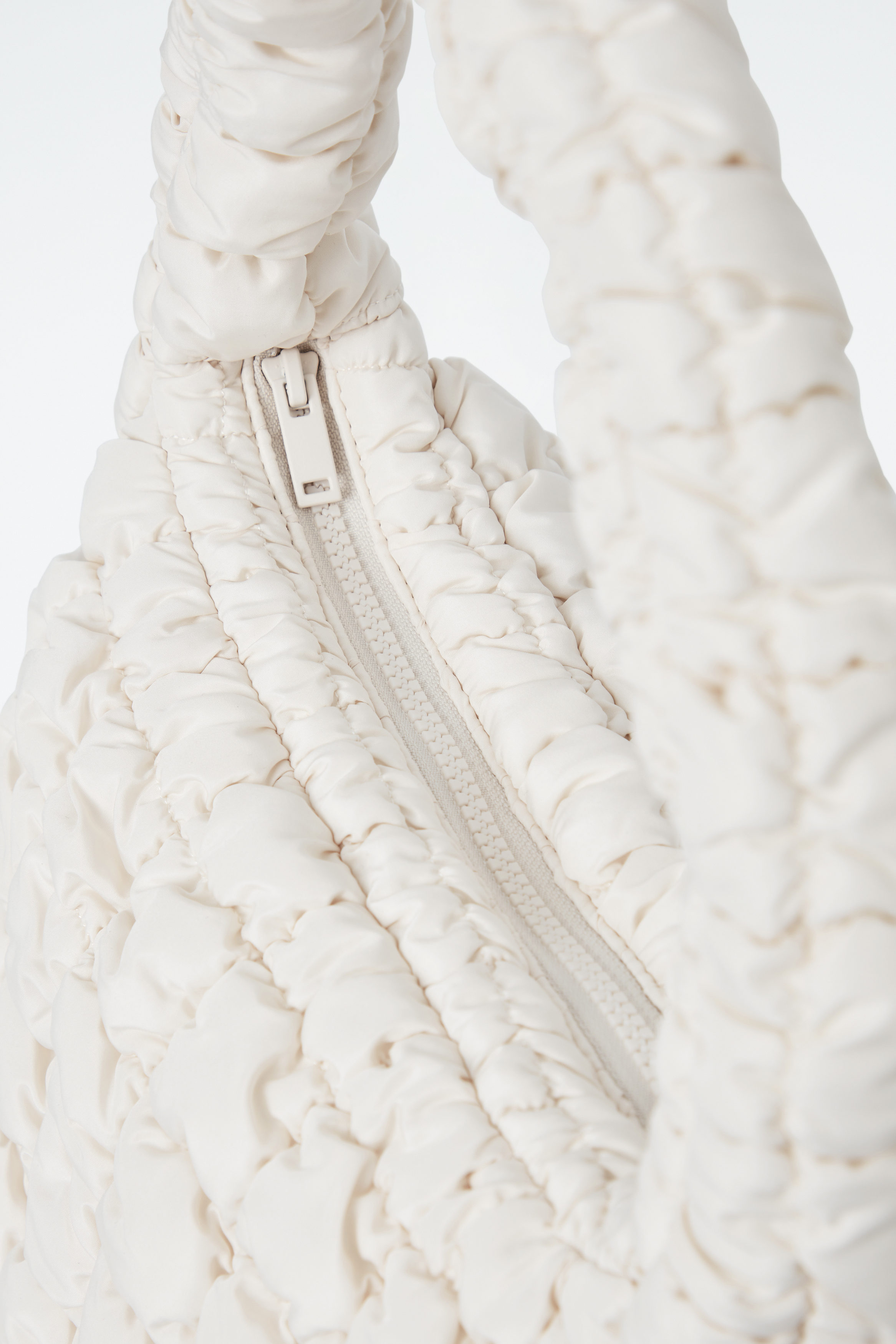 QUILTED MINI BAG - OFF-WHITE | COS
