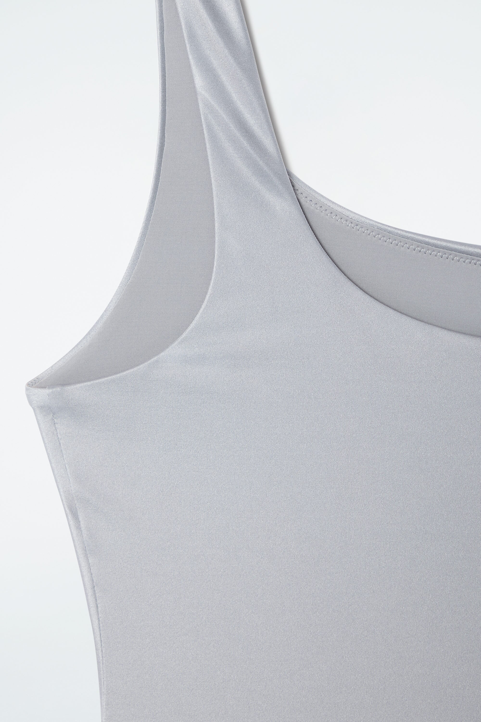METALLIC ONE-SHOULDER SWIMSUIT - SILVER | COS