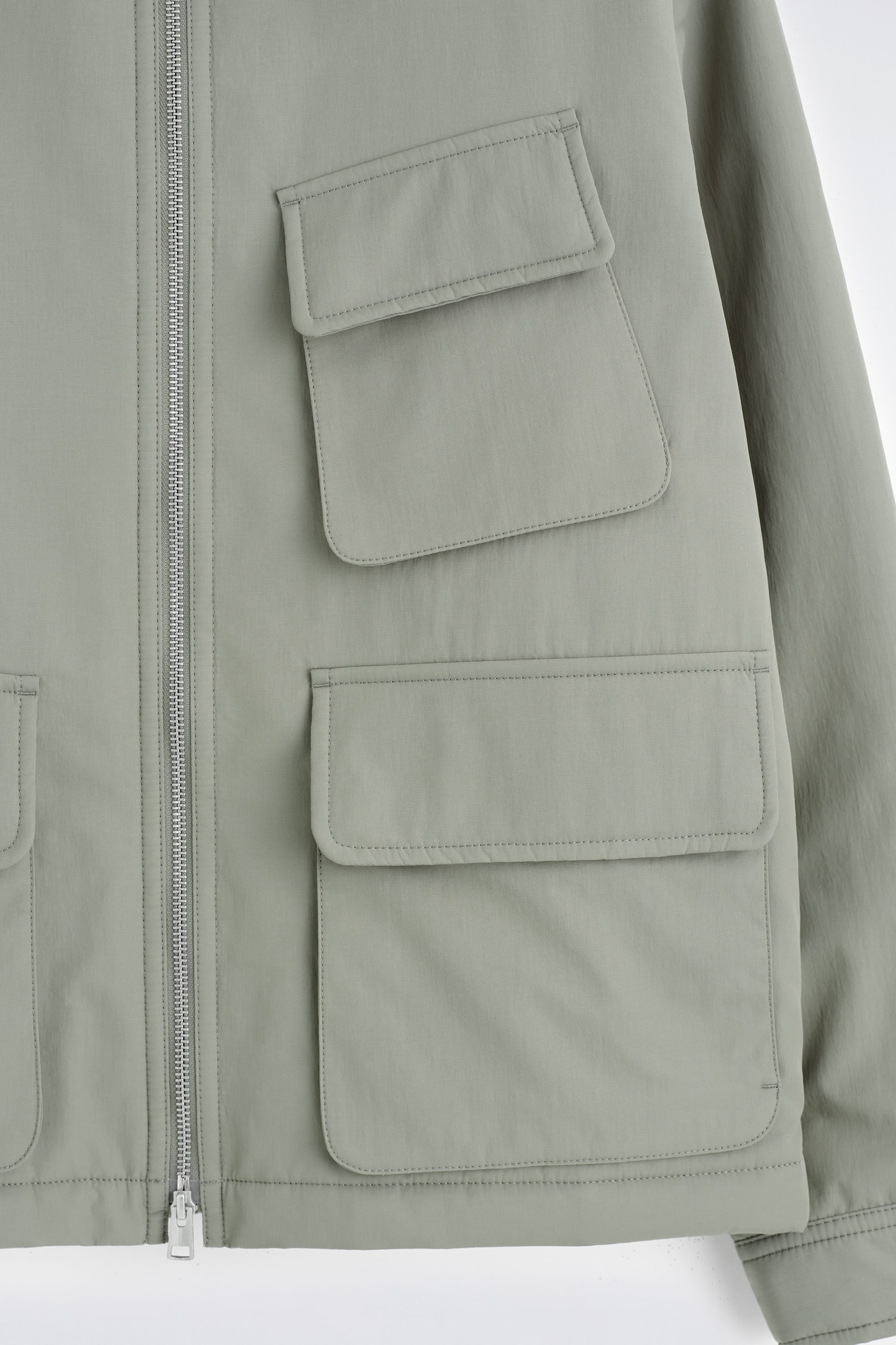 StillMedia/DescriptiveDetail