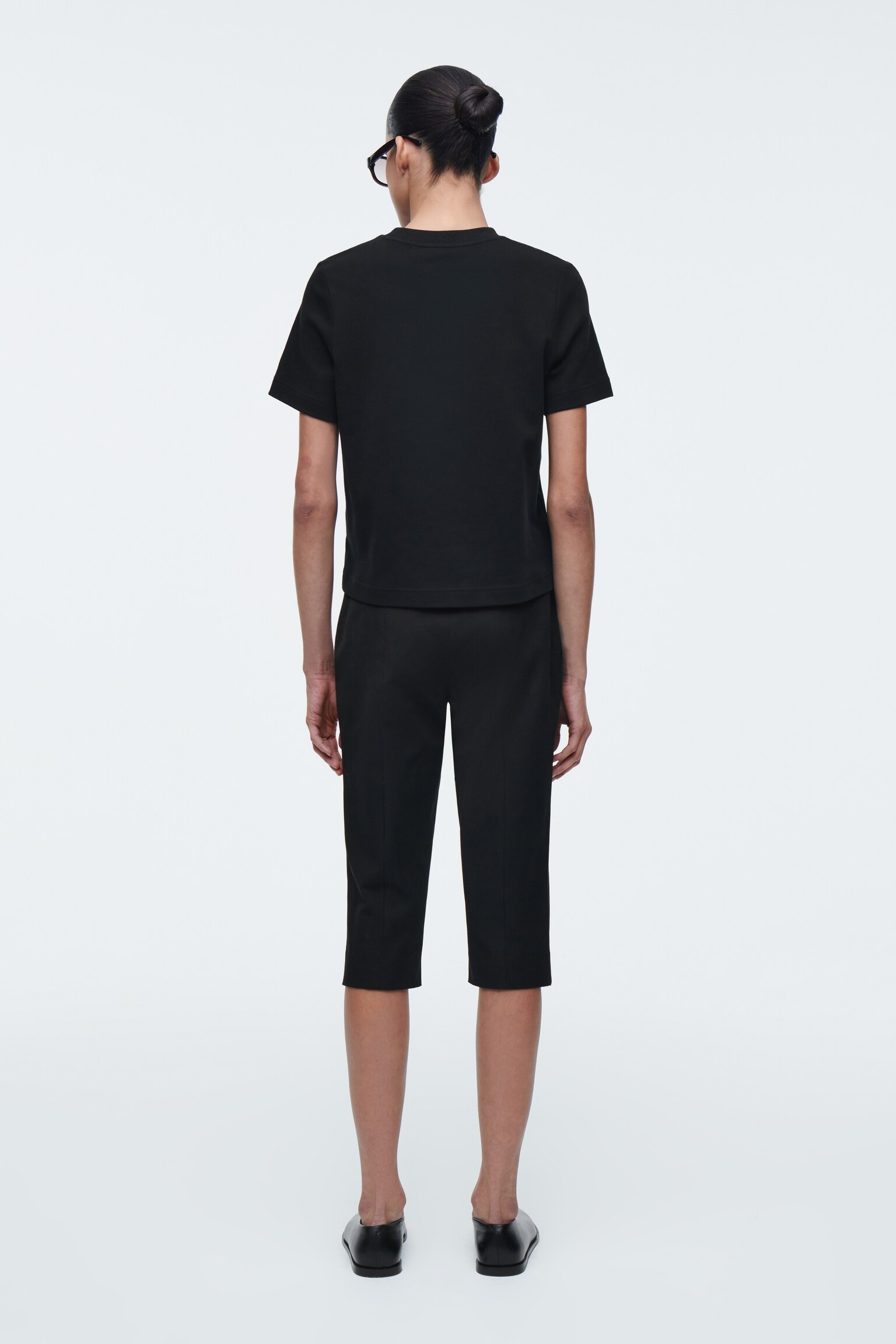 PANTALONES CAPRI DE MEZCLA DE ALGODÓN - NEGRO - 4