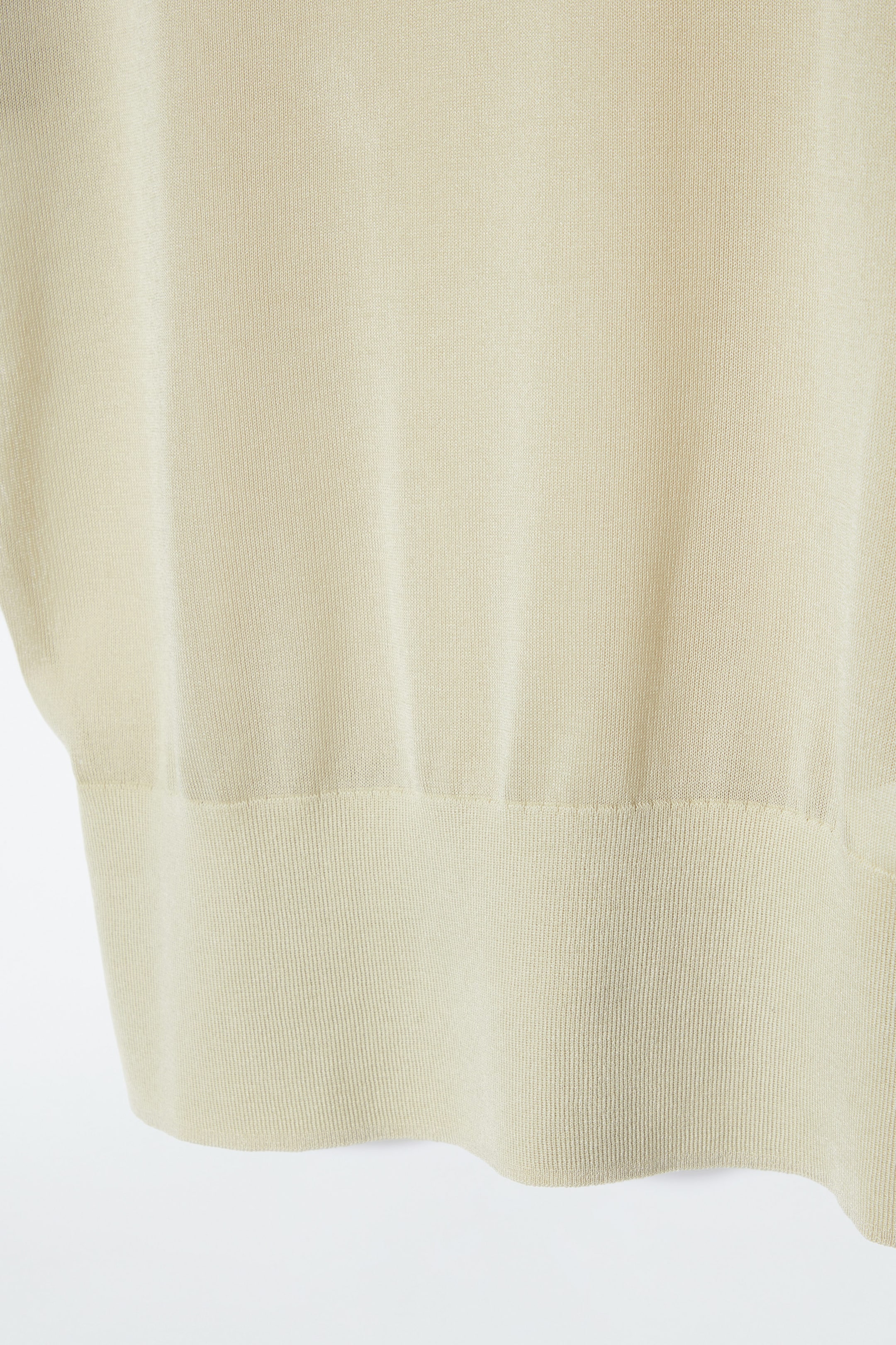 SCOOP-NECK KNITTED POLO SHIRT