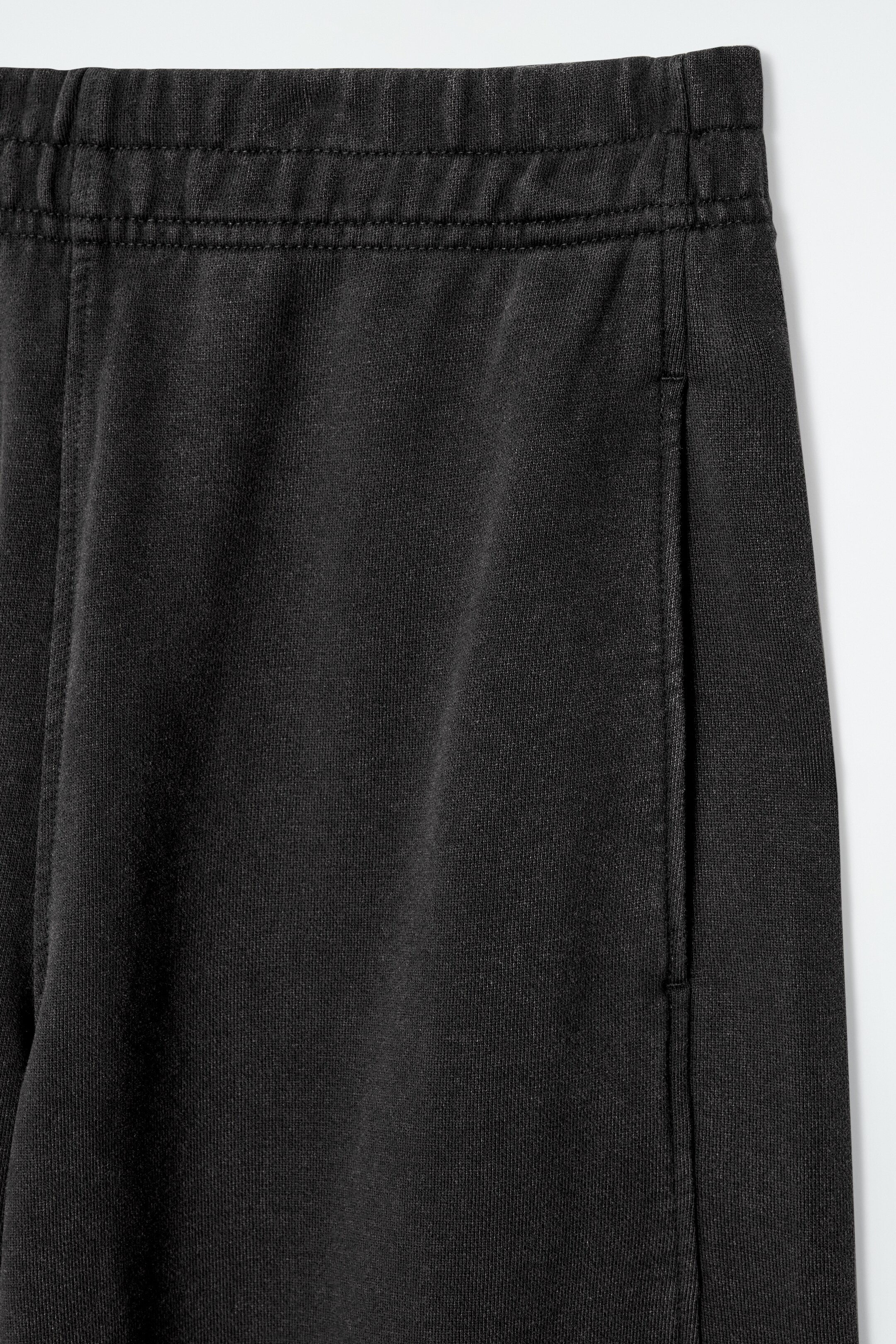 View larger image: BARREL-LEG JOGGERS - BLACK - Ladies | H&M GB 2