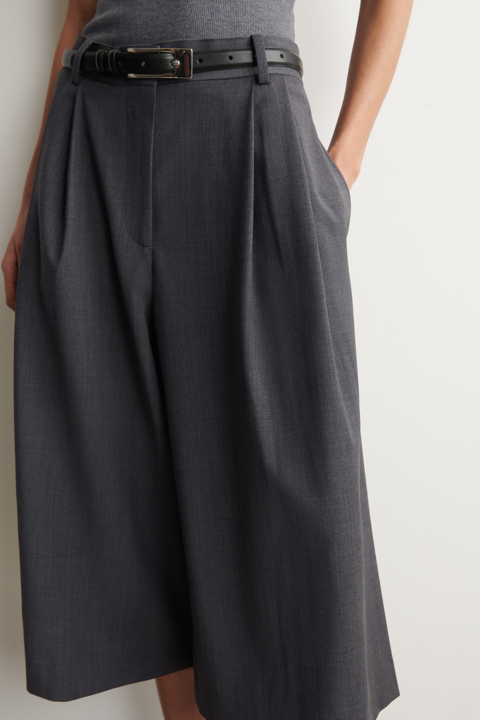 CULOTTES AUS WOLL-MIX MIT FALTEN - GRAU - 3