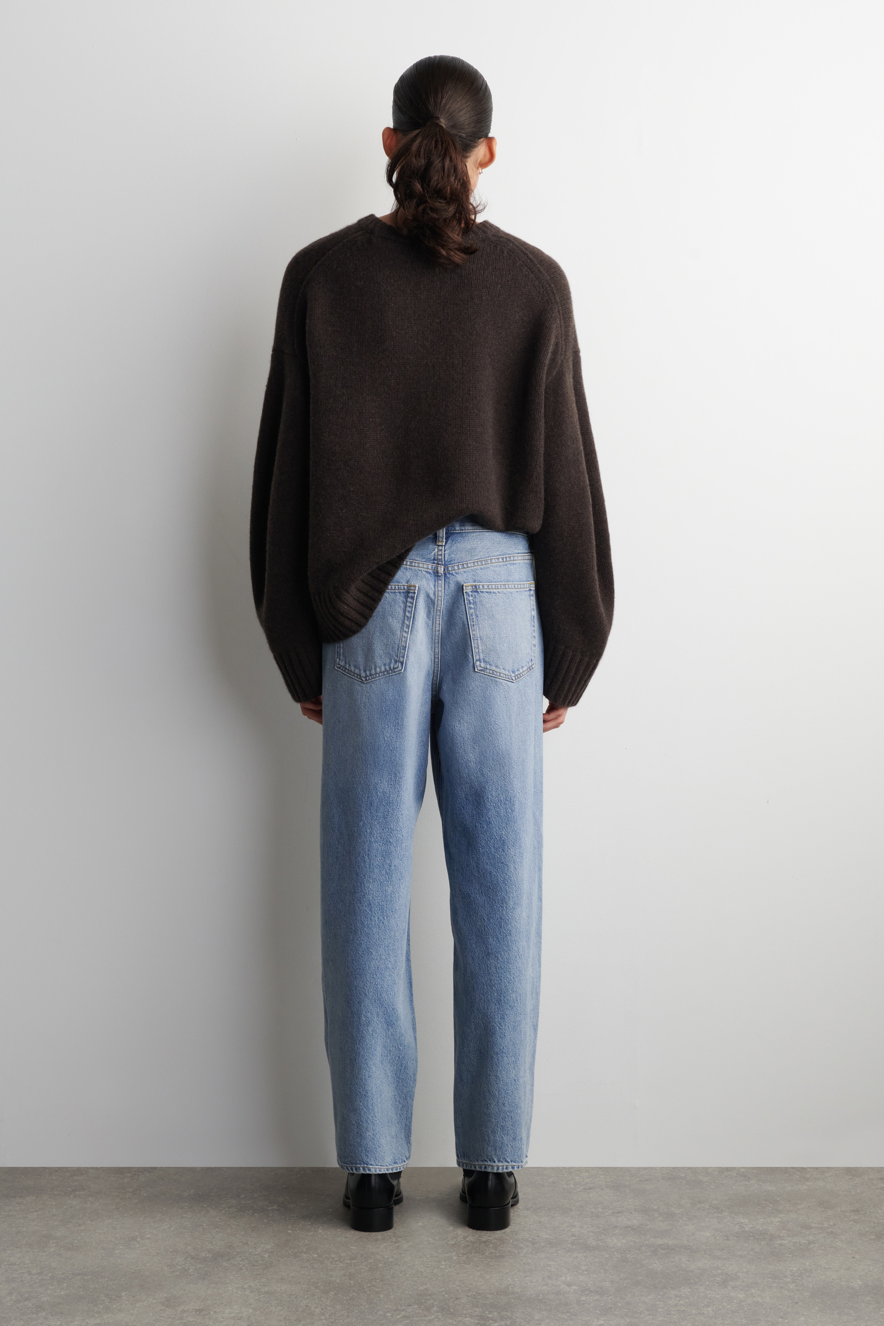 シン 90年代に人気を博したPCMシンセサイザーYAMAHA SY85を再現した