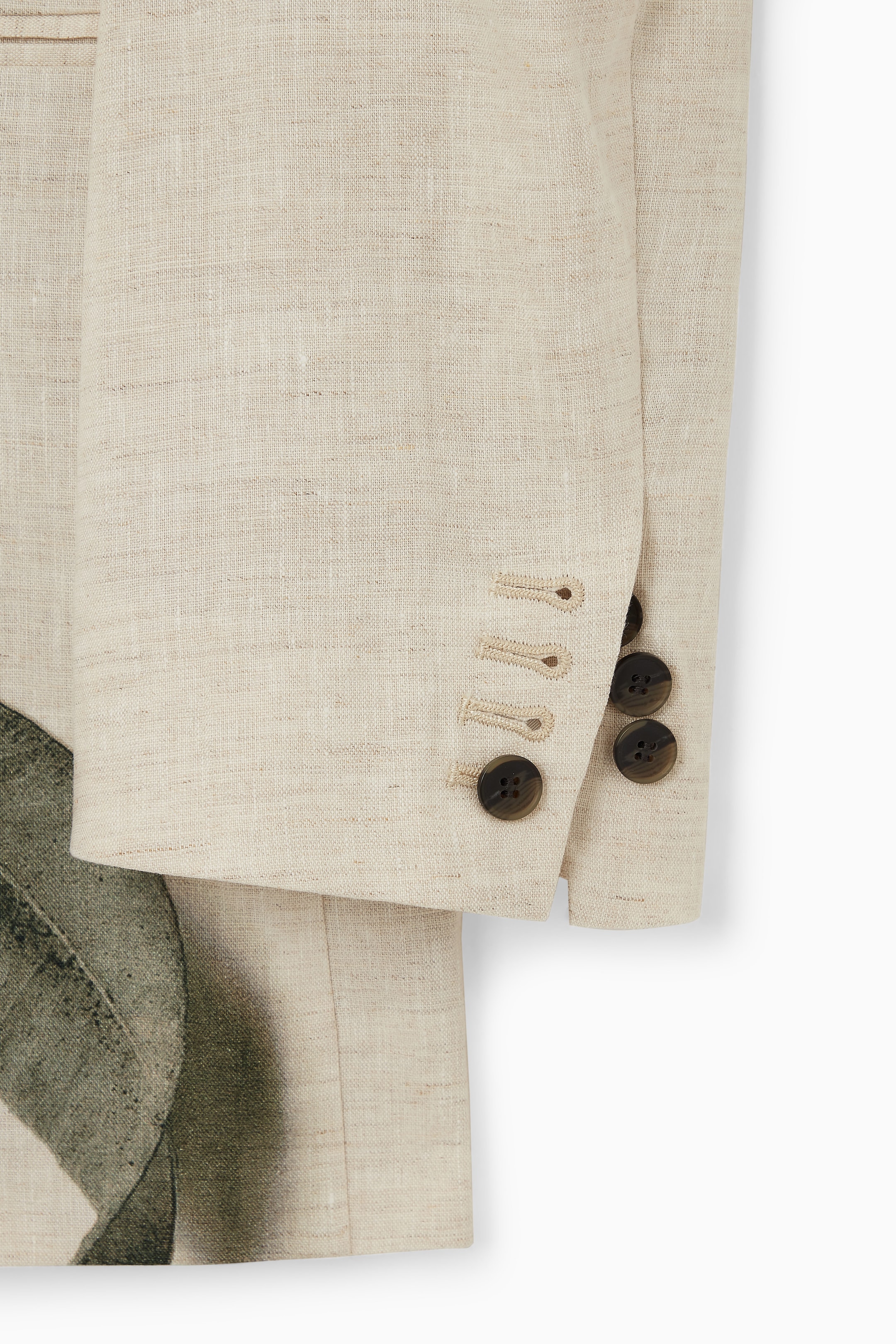 Agrandir l'image: BLAZER REGULAR À IMPRIMÉ FEUILLES EN LIN - BEIGE / IMPRIMÉ FEUILLAGE - FEMME | H&M CH 2