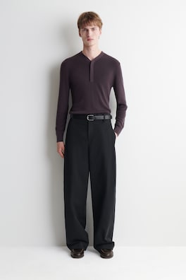 MERINO-LYOCELL RIBBED-KNIT HENLEY TOP — MAHOGANY 2