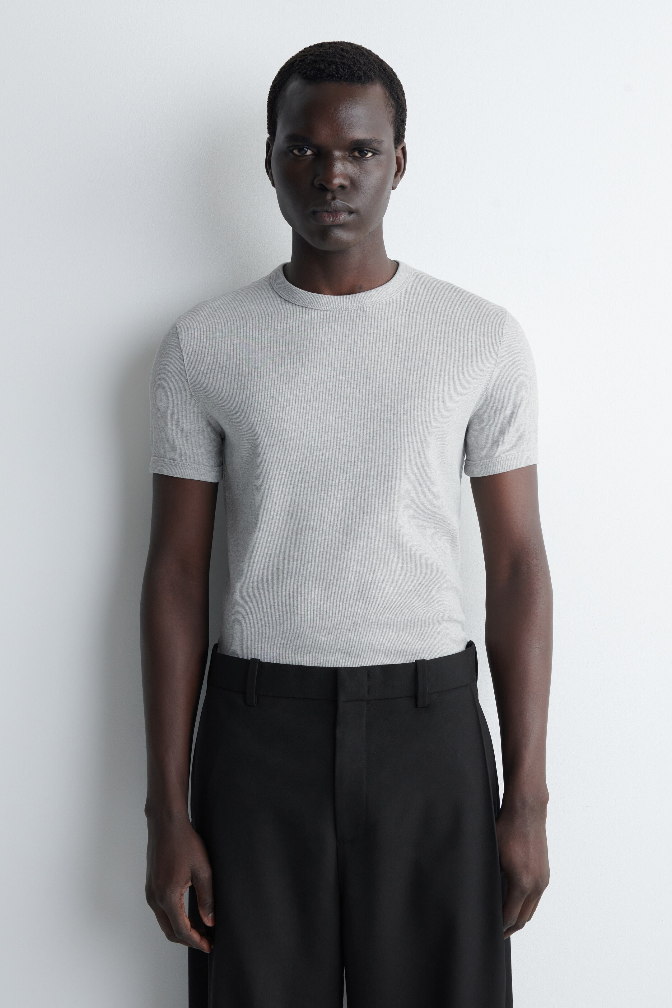 Ingrandisci l'immagine: SLIM RIBBED COTTON T-SHIRT - LIGHT GREY - UOMO | H&M CH 2