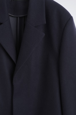 TAILORED WOOL COAT — MIDNIGHT 6