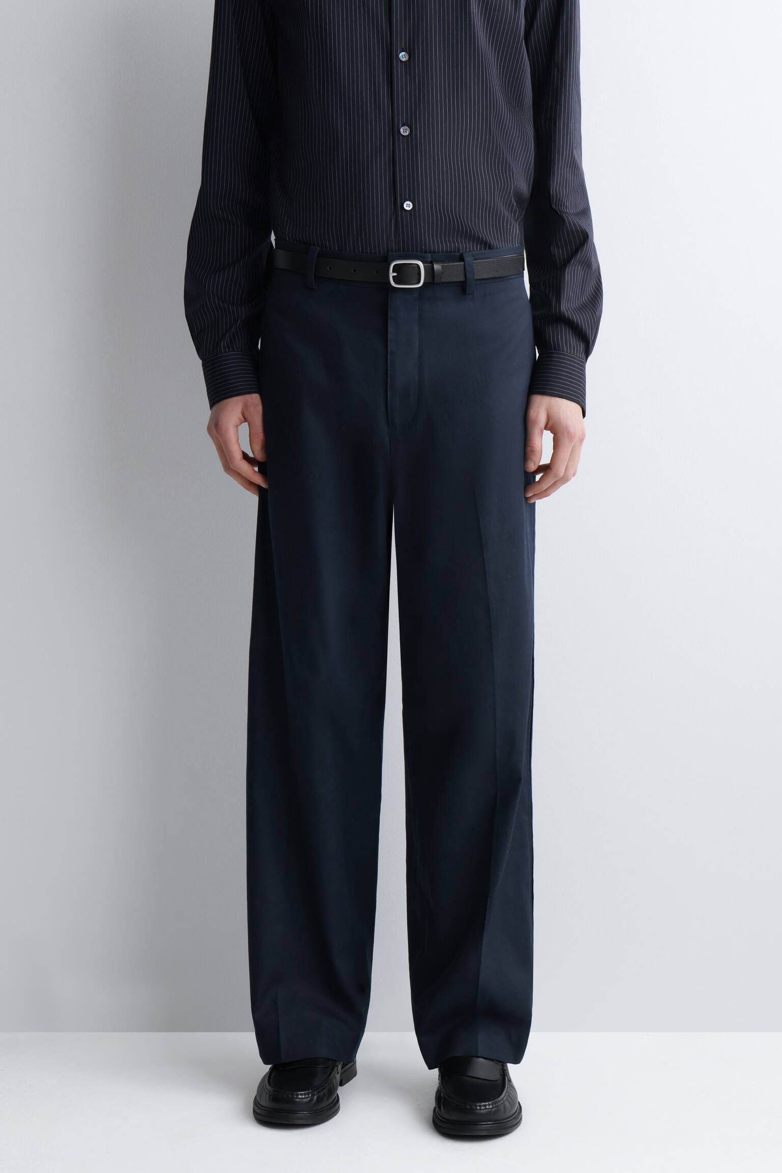 COTTON-LINEN RELAXED-FIT STRAIGHT-LEG TROUSERS - NAVY - 10