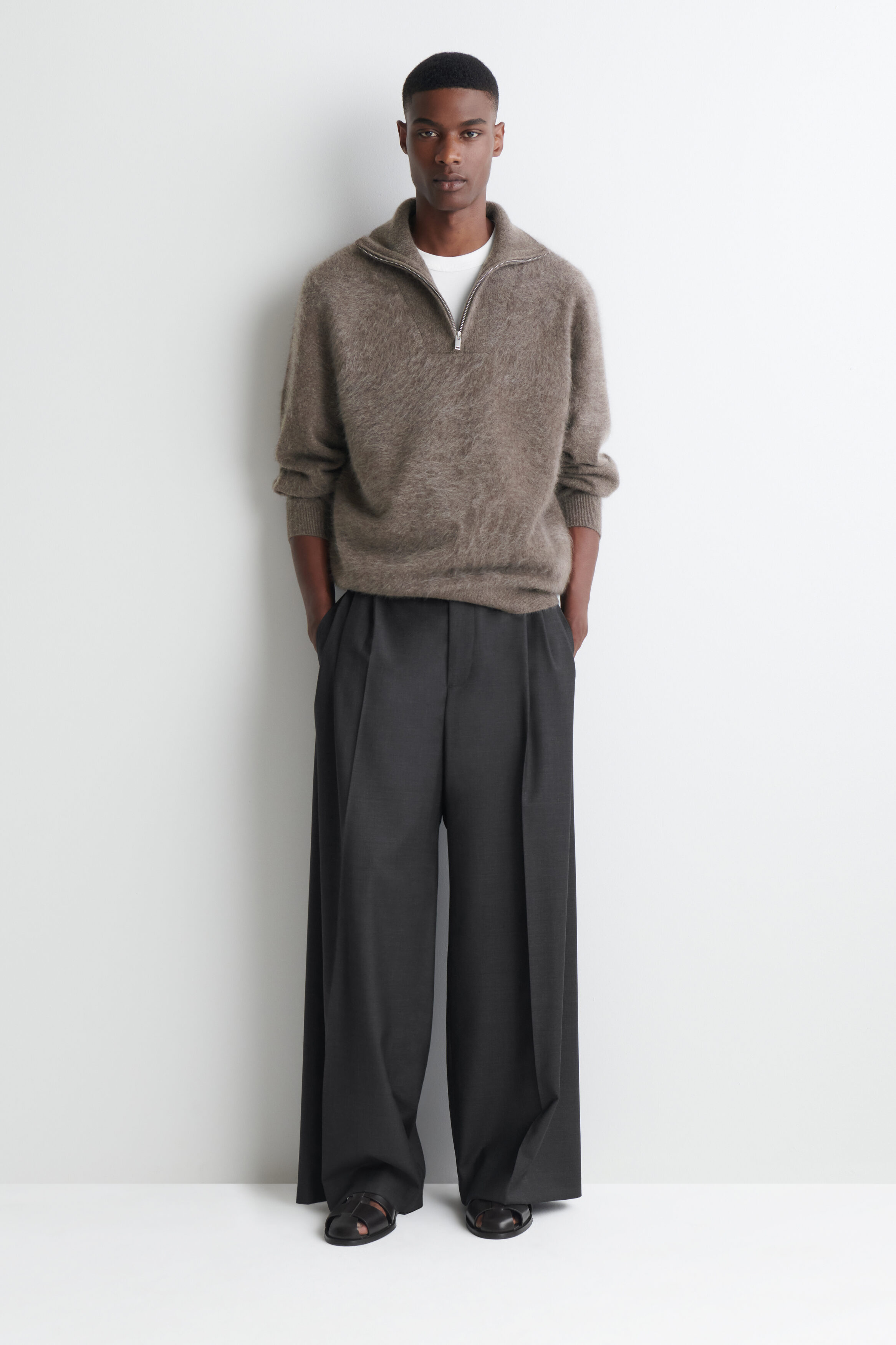 BRUSHED-CASHMERE ZIP-UP SWEATER - BROWN | COS US