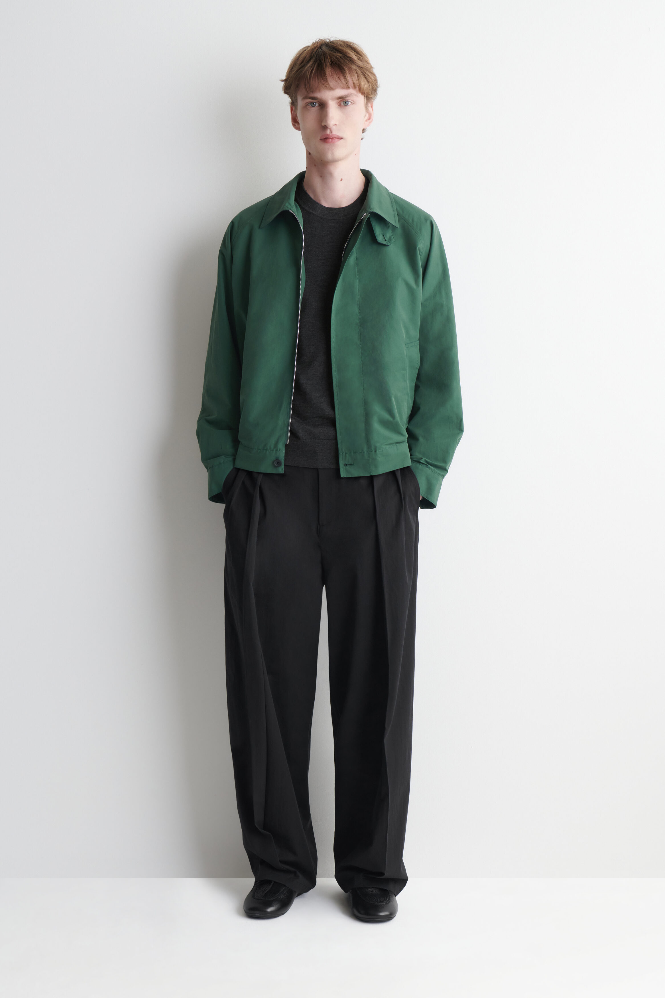 SLIM MERINO WOOL CREW-NECK SWEATER - thumbnail 4
