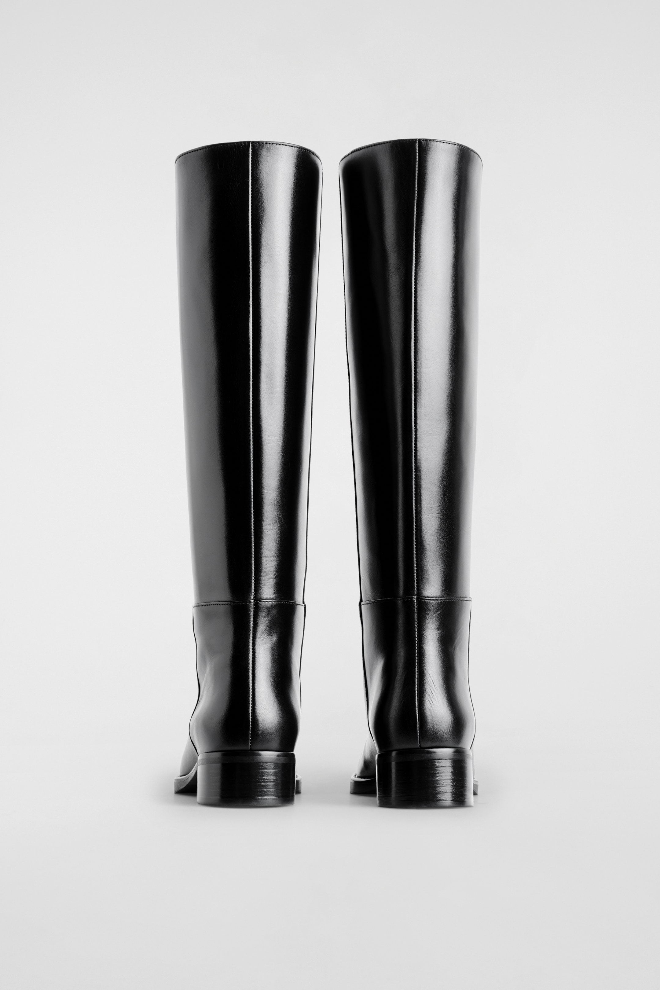 Visualizza immagine più grande: STIVALI AL GINOCCHIO IN PELLE - NERO - DONNA | H&M IT 5
