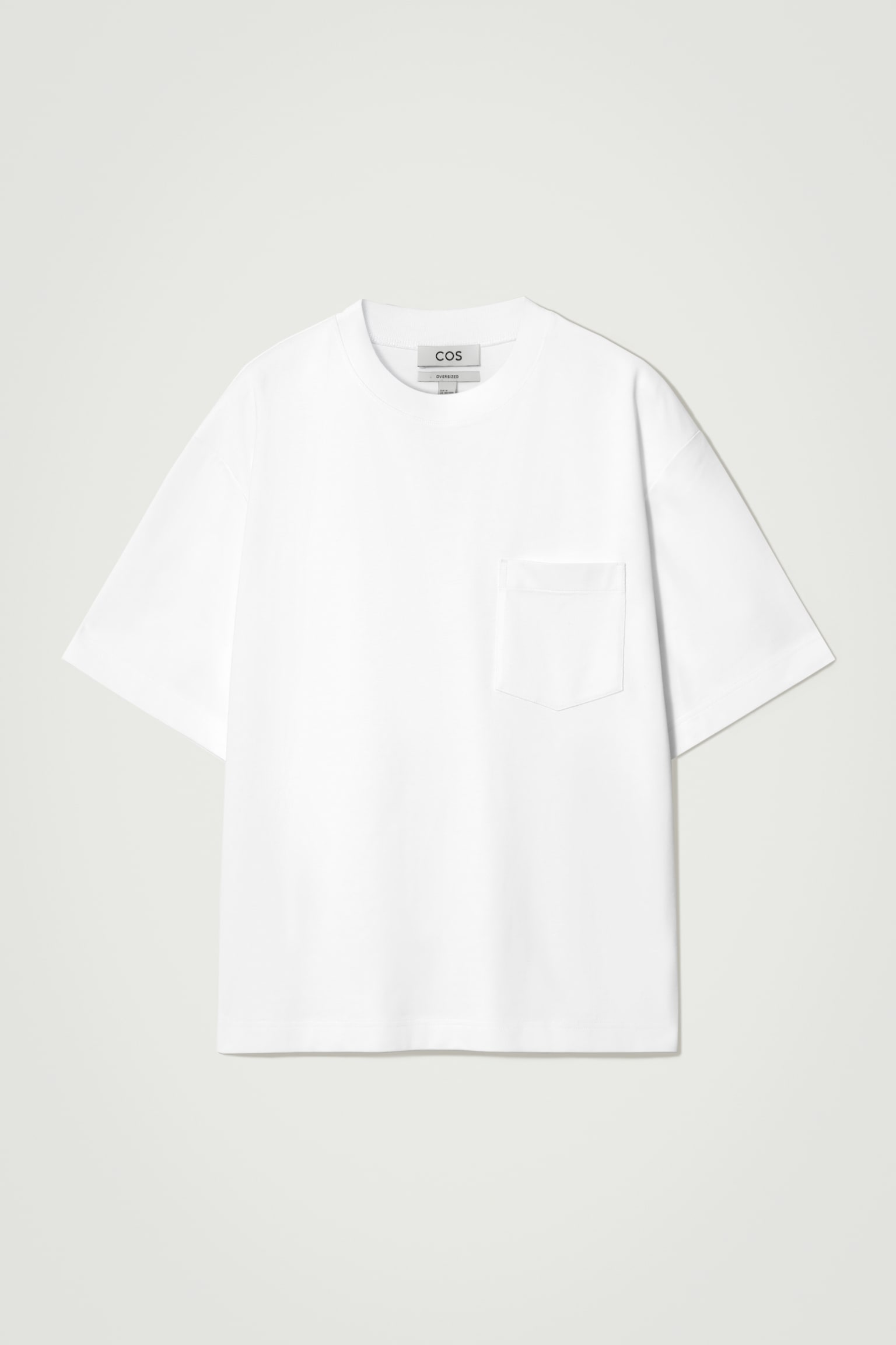 GEWICHTIGES OVERSIZED-T-SHIRT AUS BAUMWOLLE - WEISS/SCHWARZ - 8