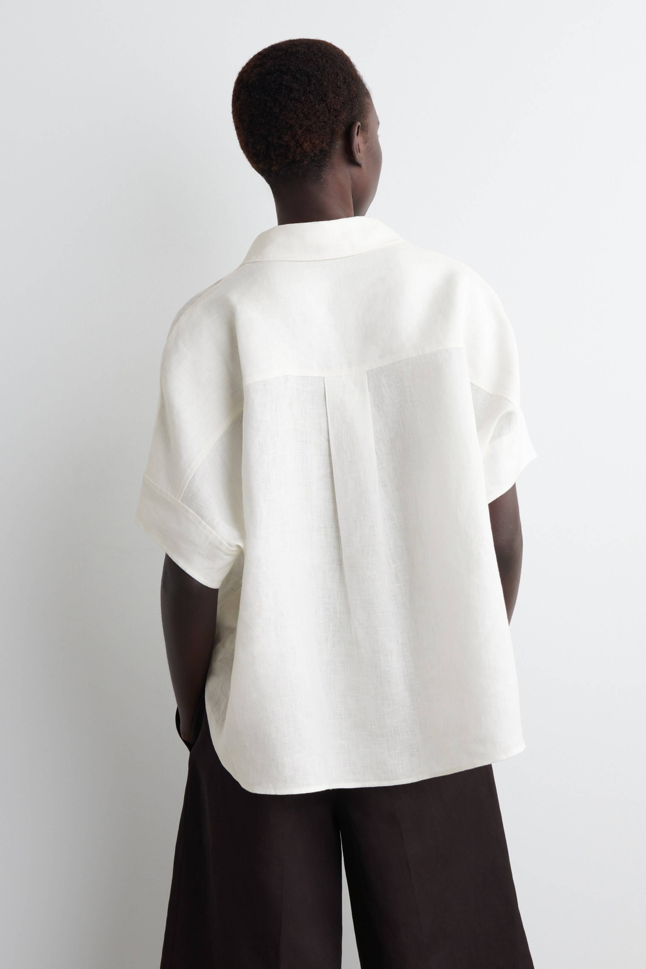 Agrandir l'image: CHEMISE À DEMI-PATTE EN LIN - BLANC - FEMME | H&M BE 3
