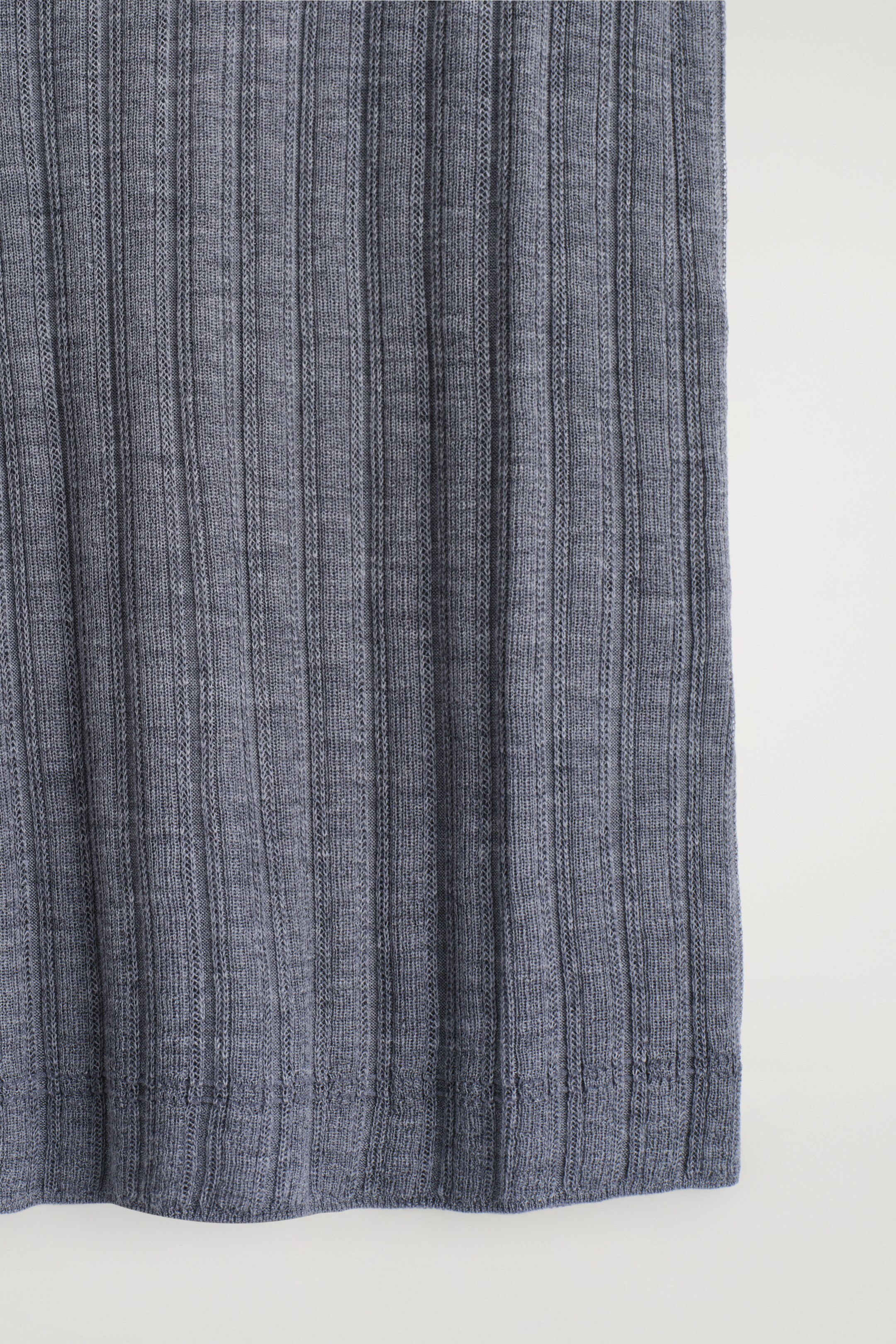 Vezi imaginea mai mare: TRICOU DIN MĂTASE CU DUNGI RIBATE - Gri deschis melanj - FEMEI | H&M RO 7