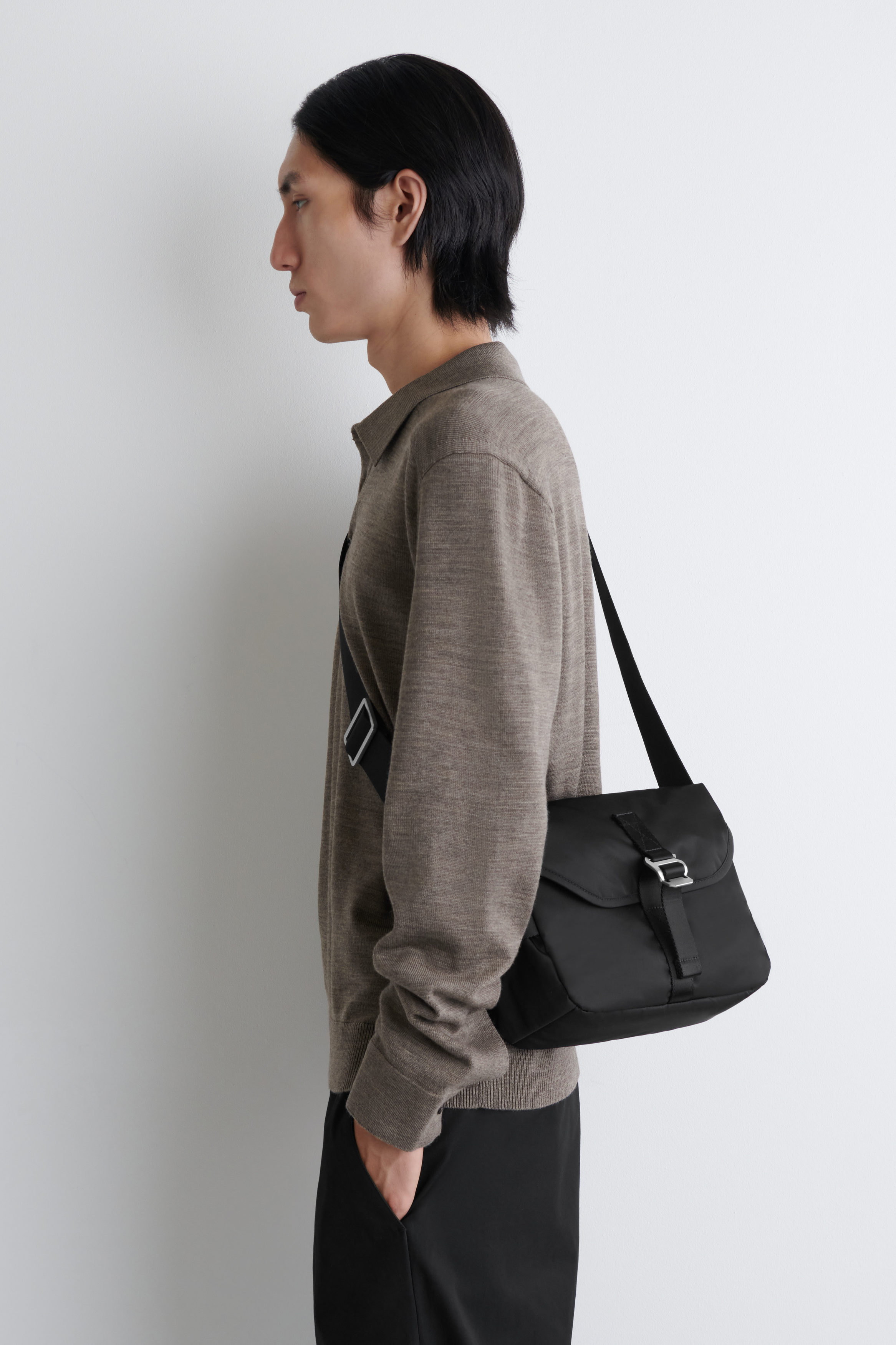 PURSUIT CROSSBODY BAG - NYLON - BLACK | COS